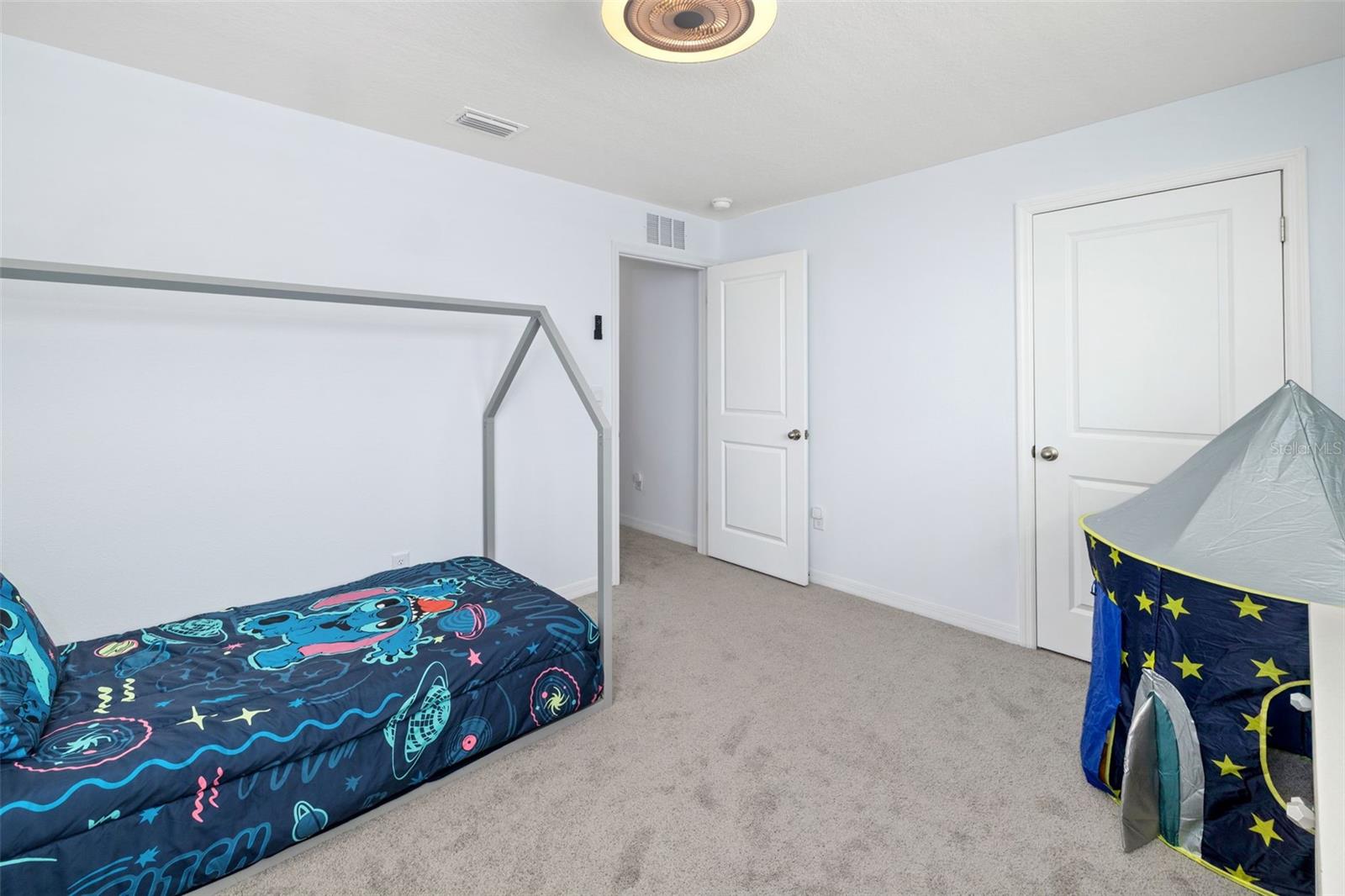 Listing Image #29