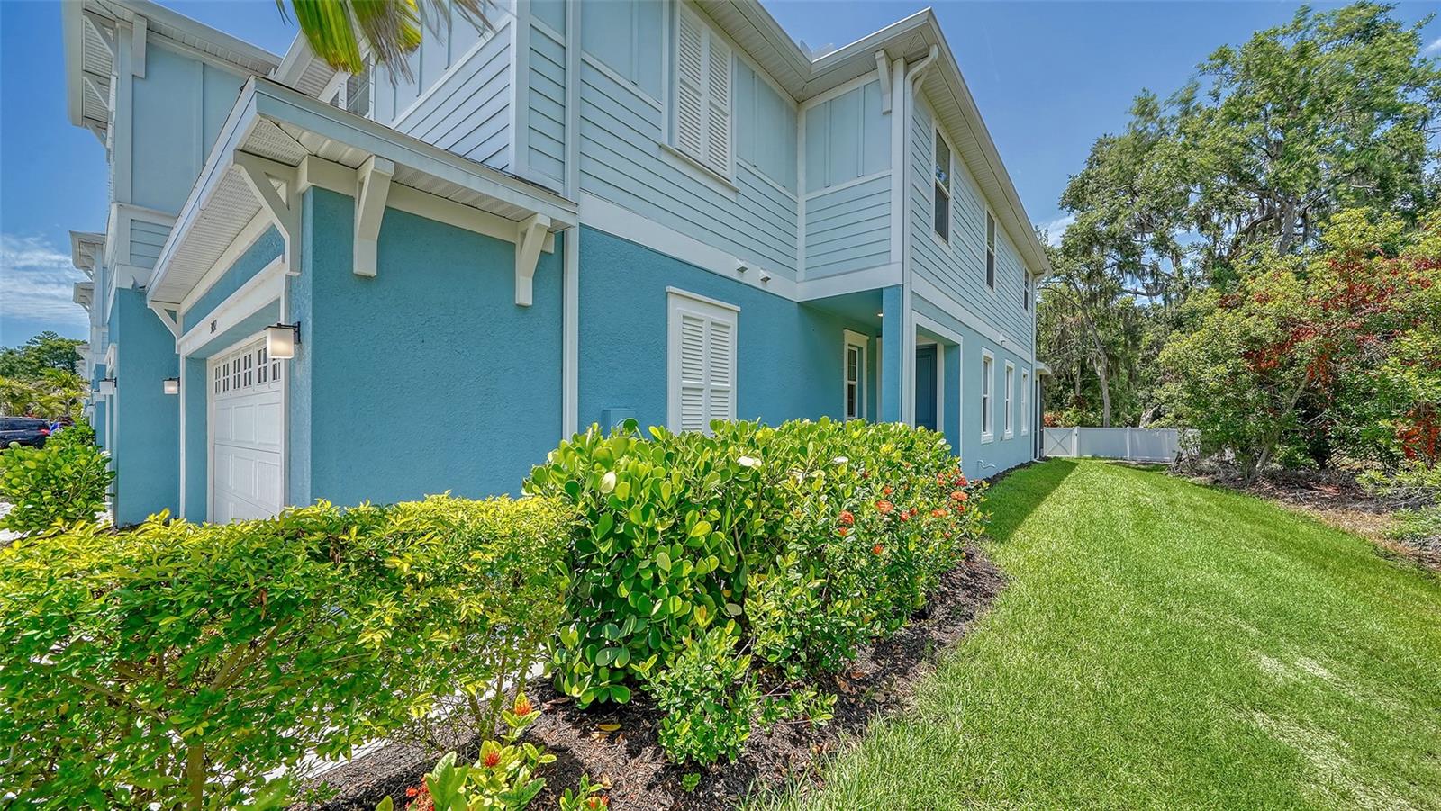 Listing Image #3