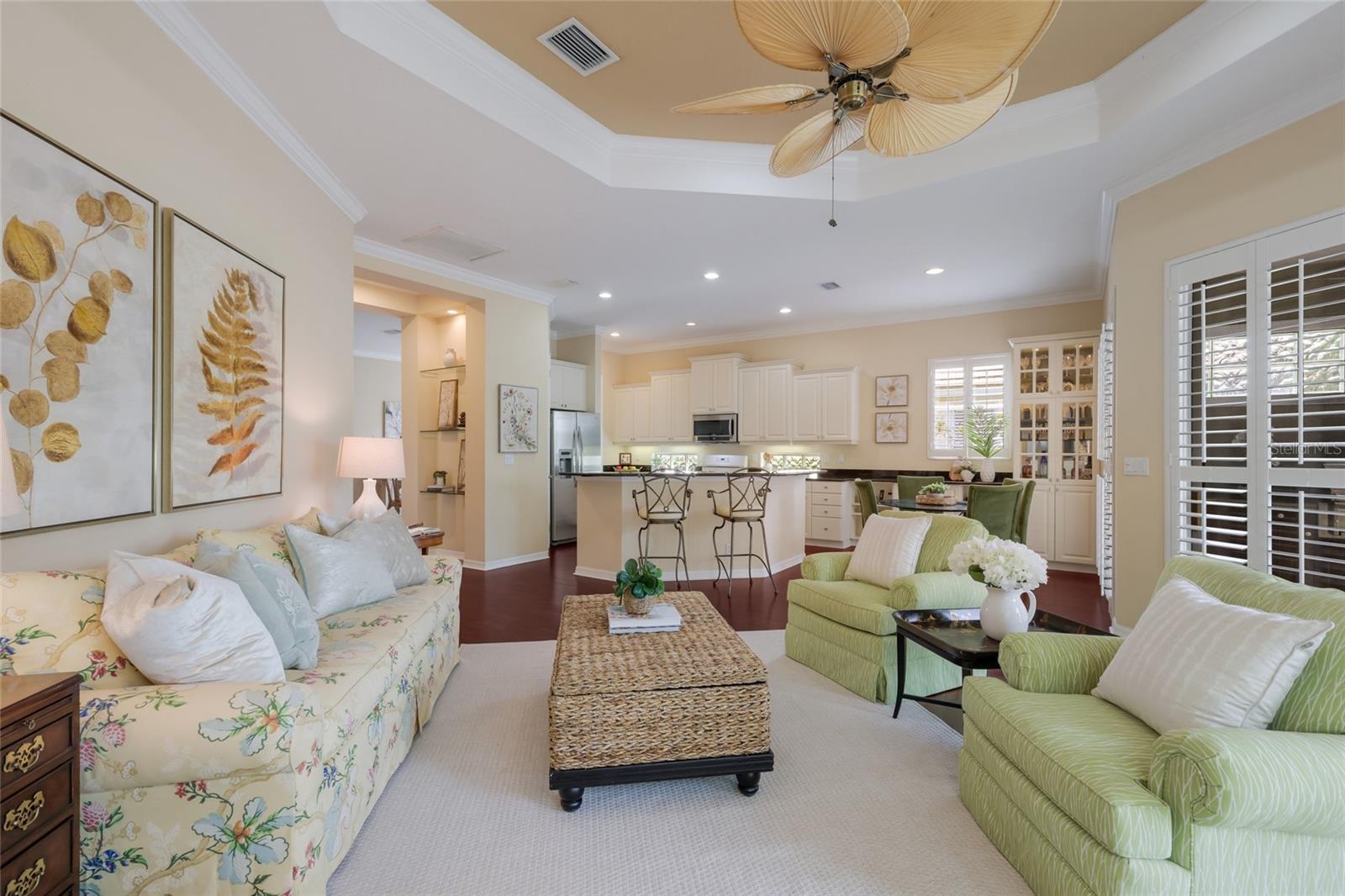 Listing Image #11