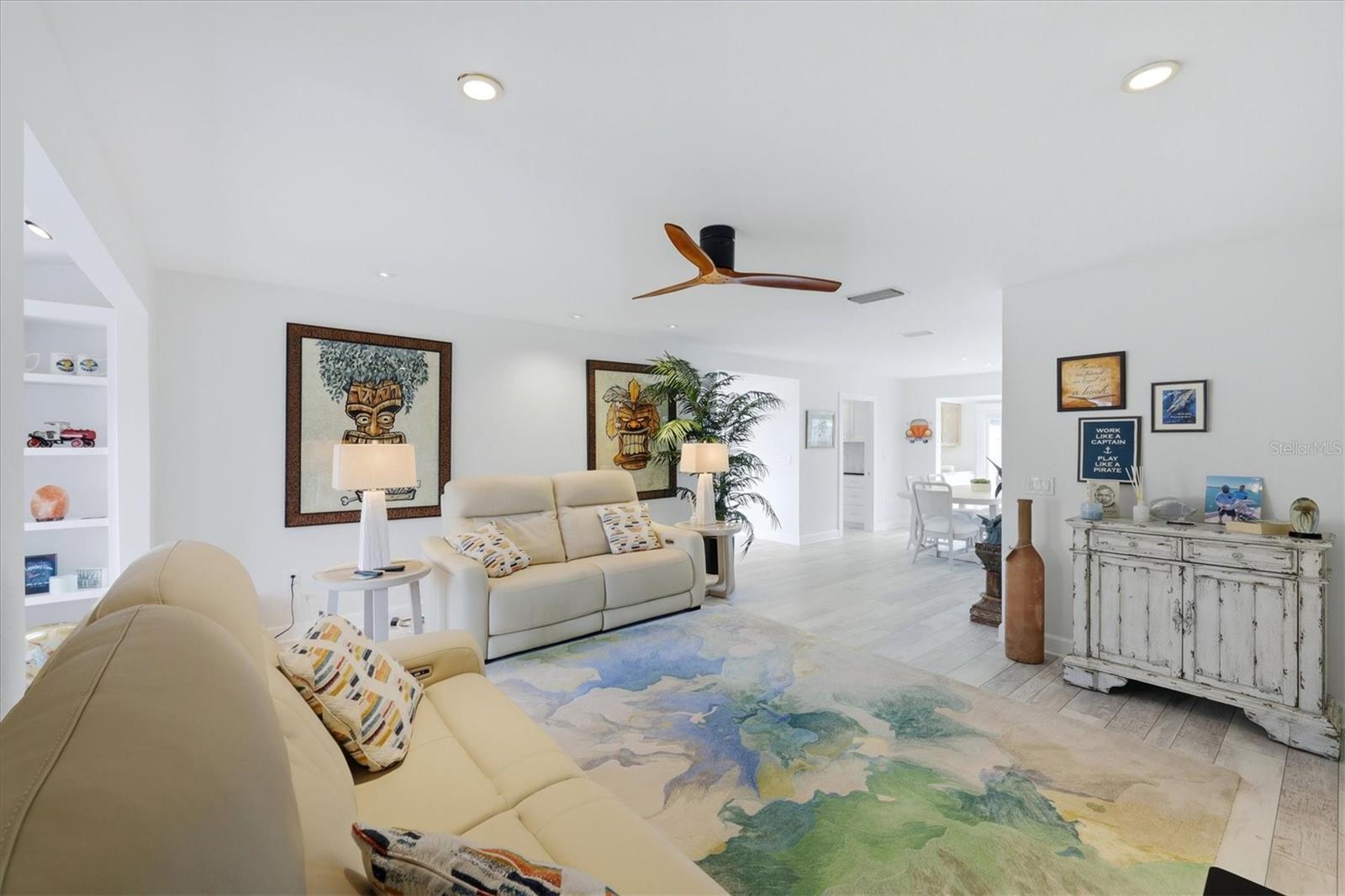 Listing Image #4