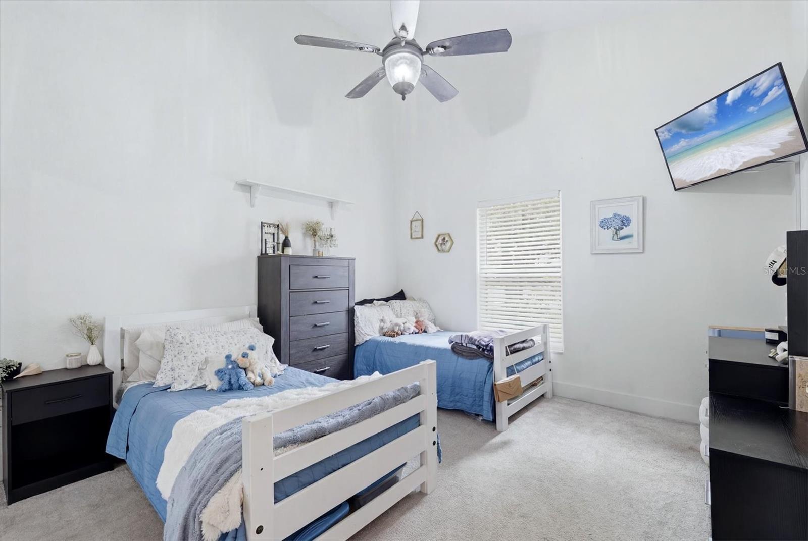 Listing Image #23