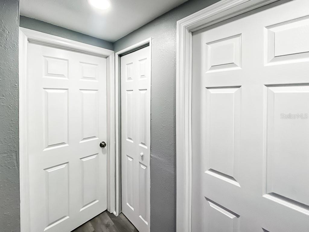 Listing Image #11