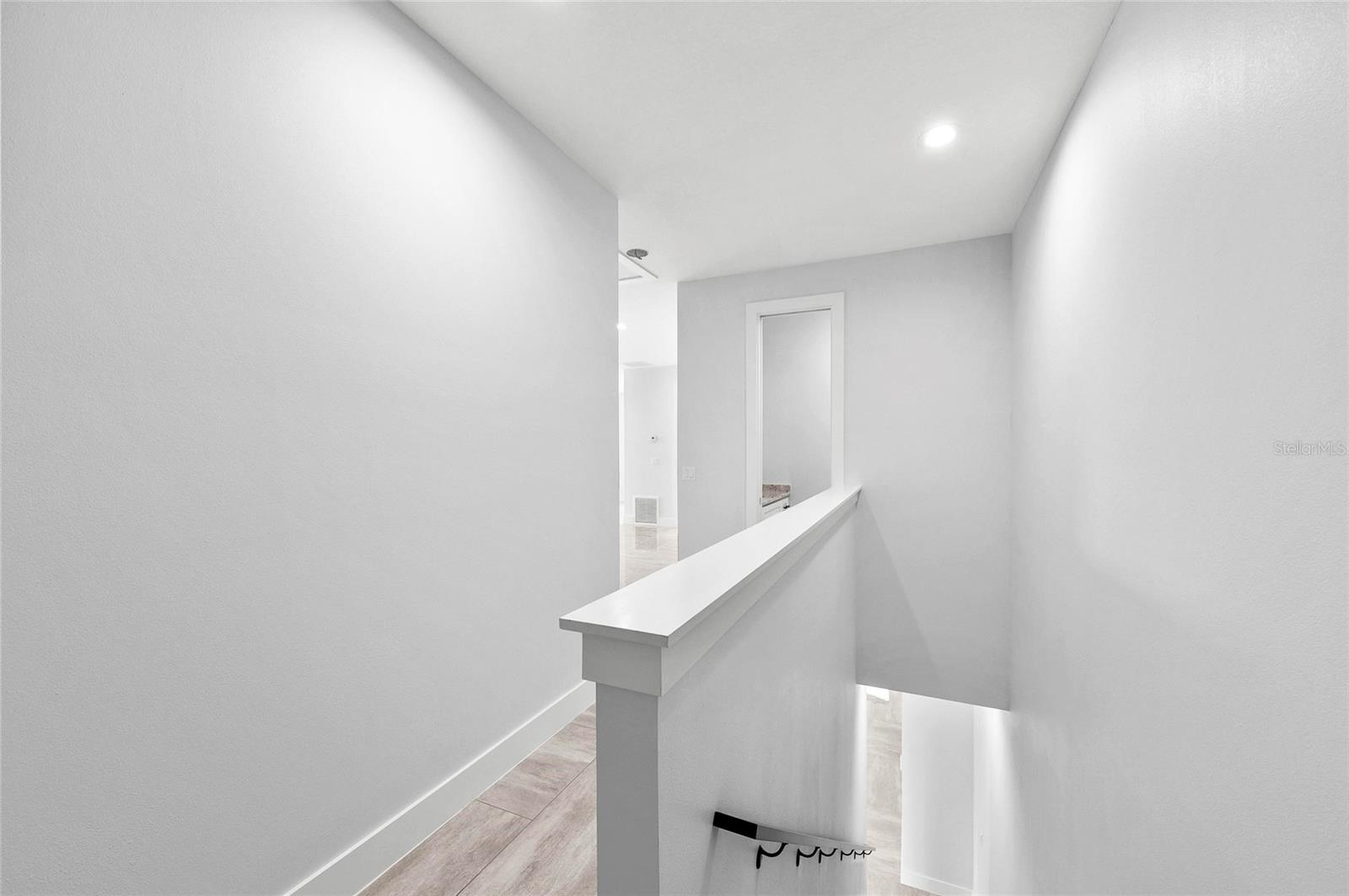 Listing Image #41