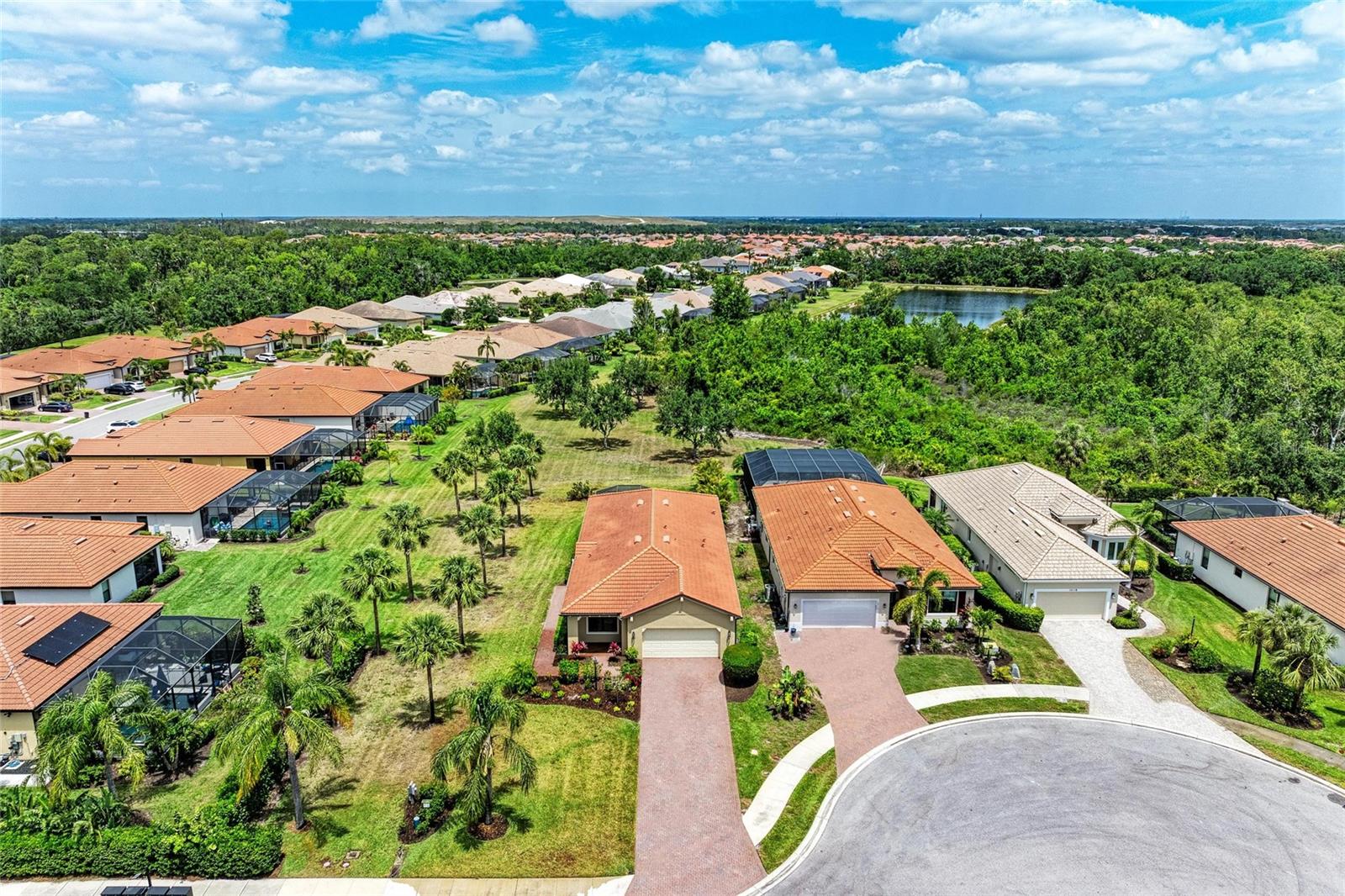 Listing Image #4