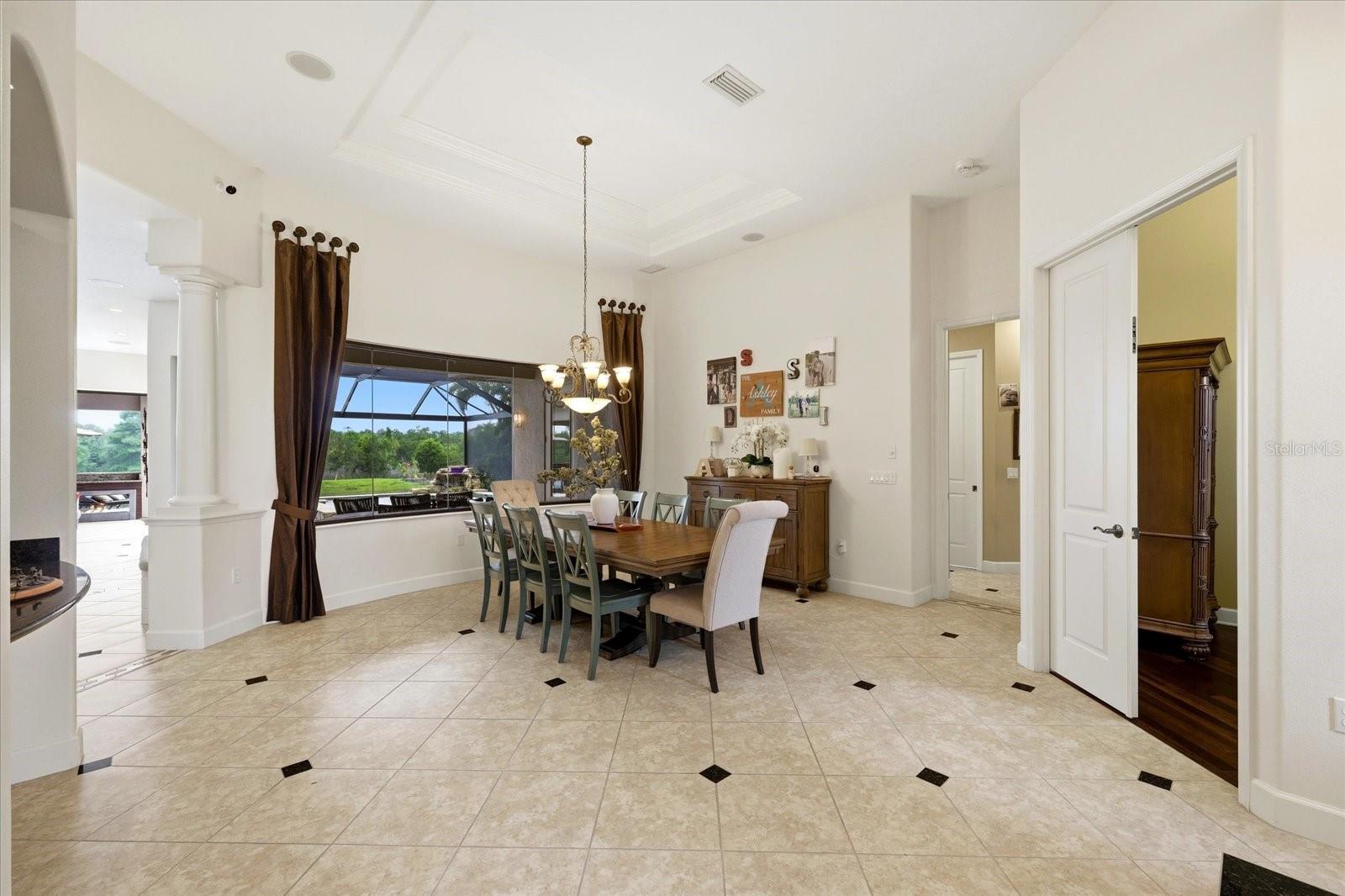 Listing Image #7