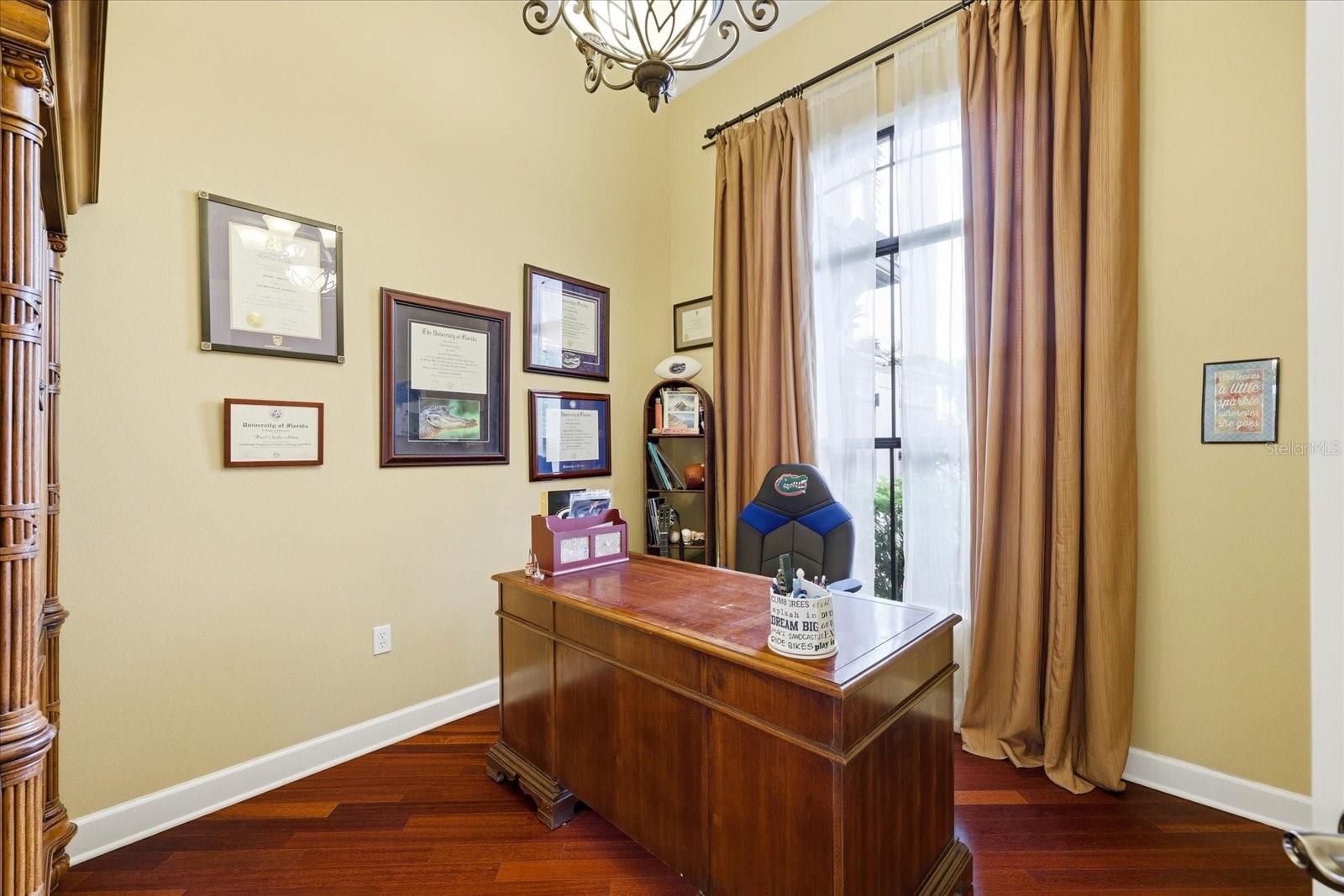 Listing Image #15