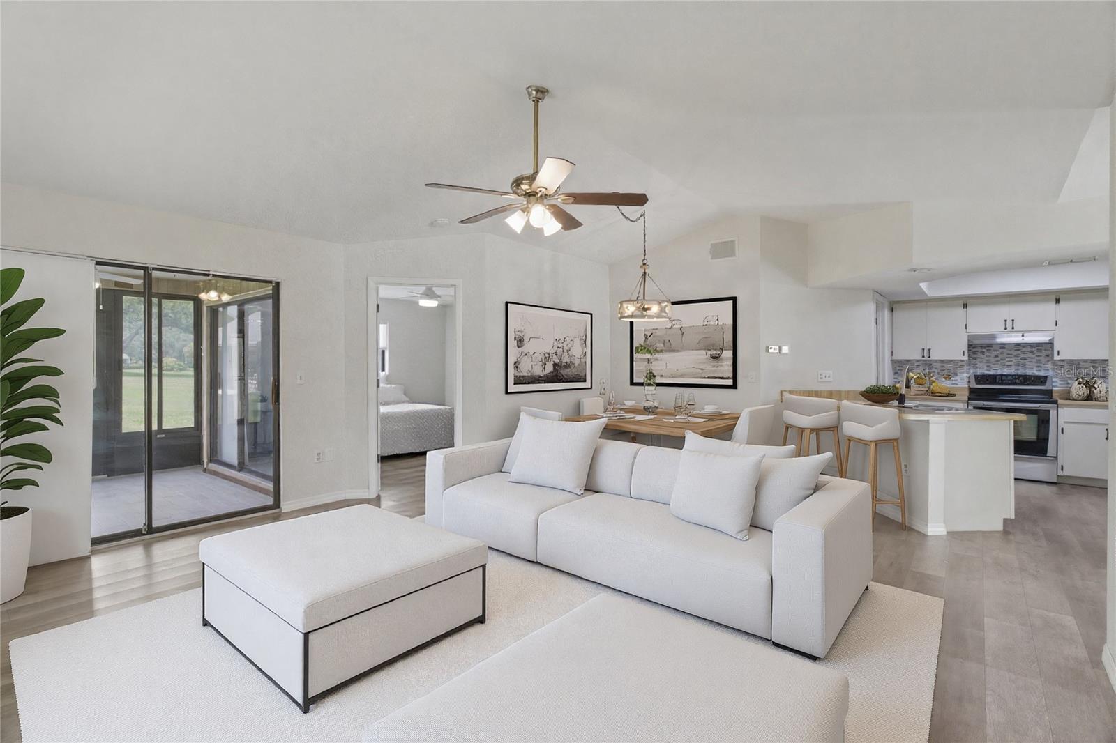 Listing Image #11