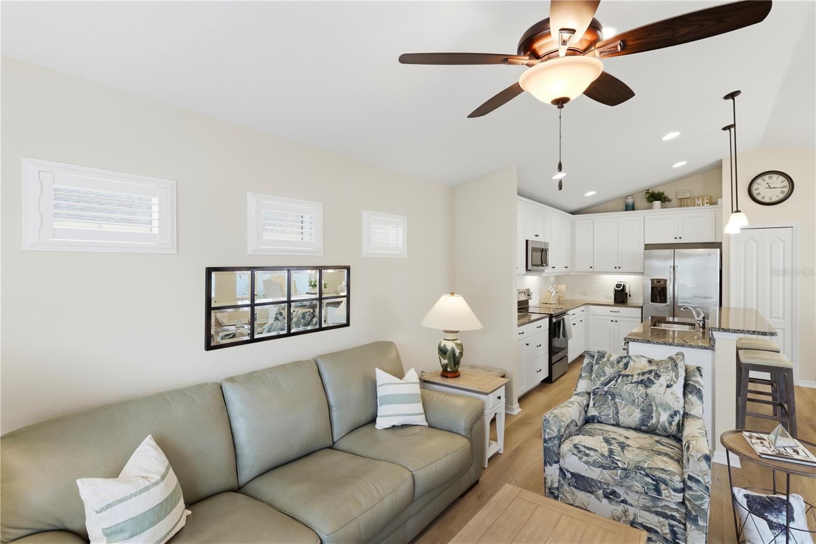 Listing Image #6