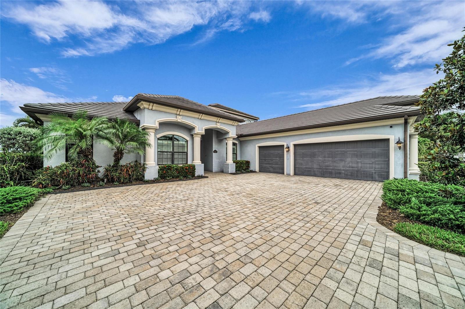 Listing Image #10