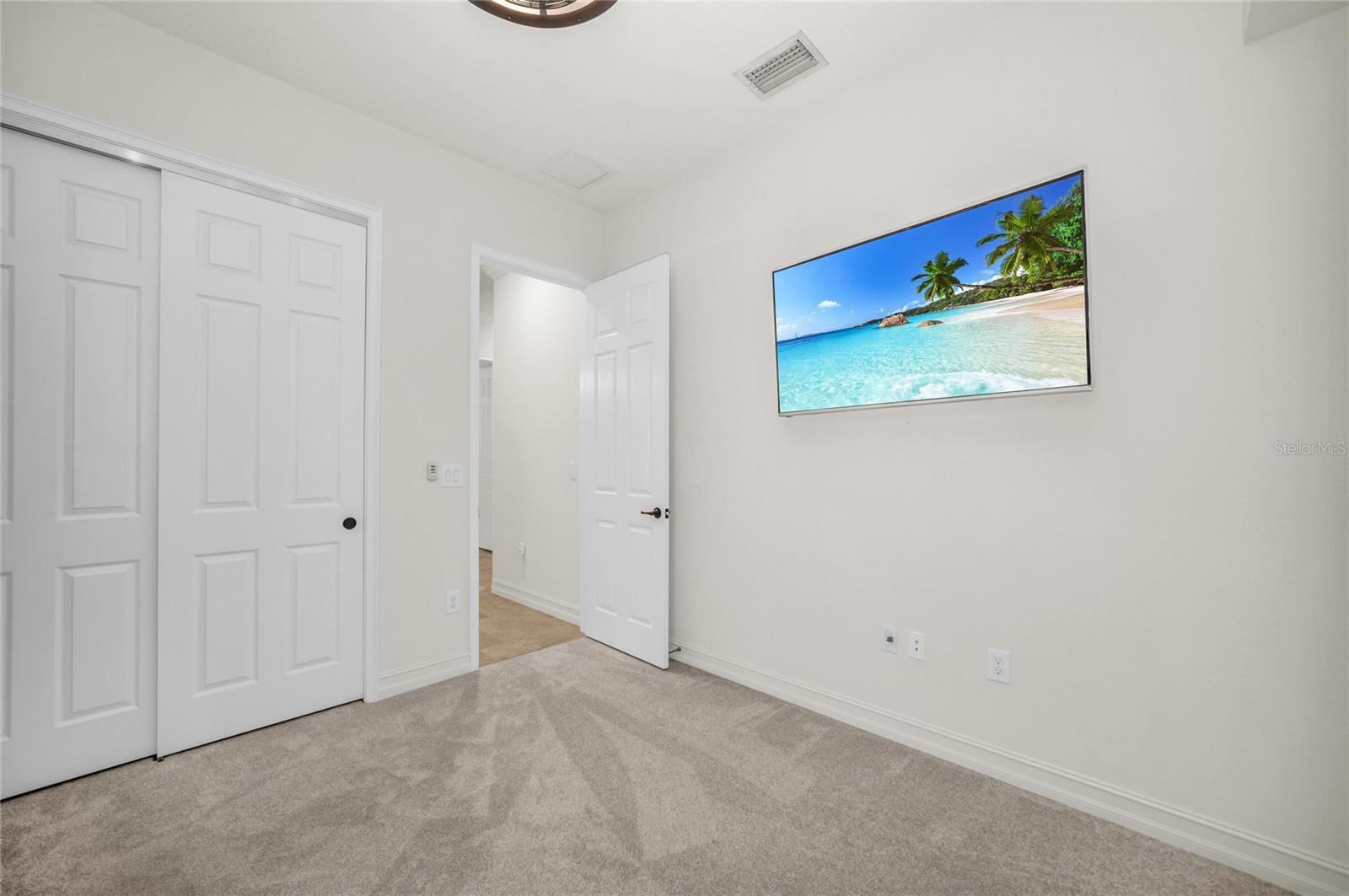 Listing Image #43