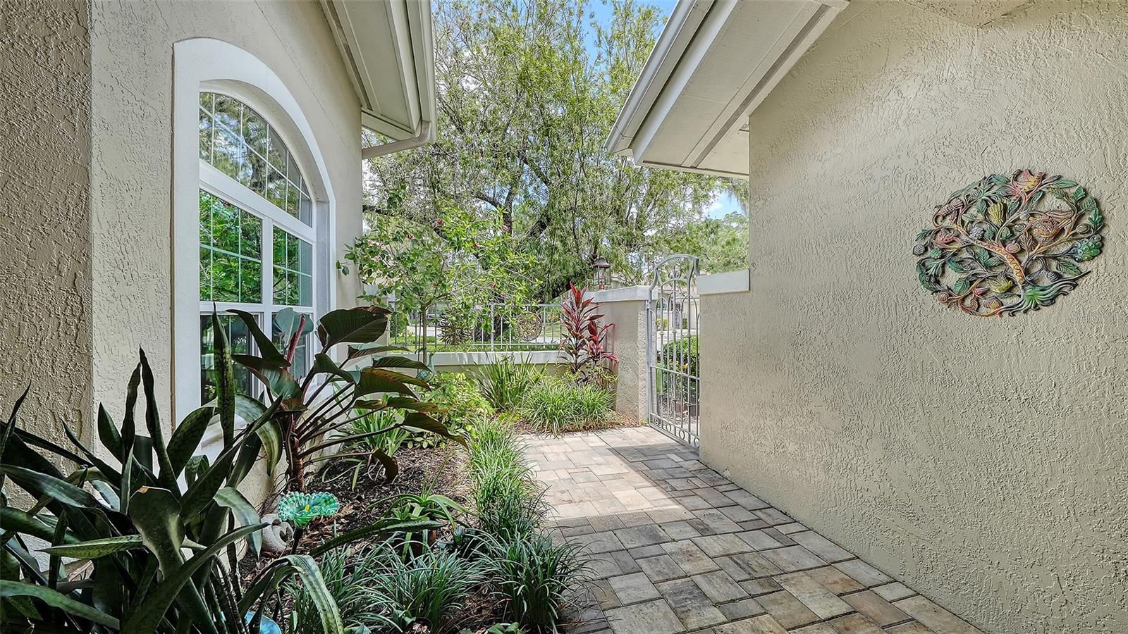 Listing Image #25