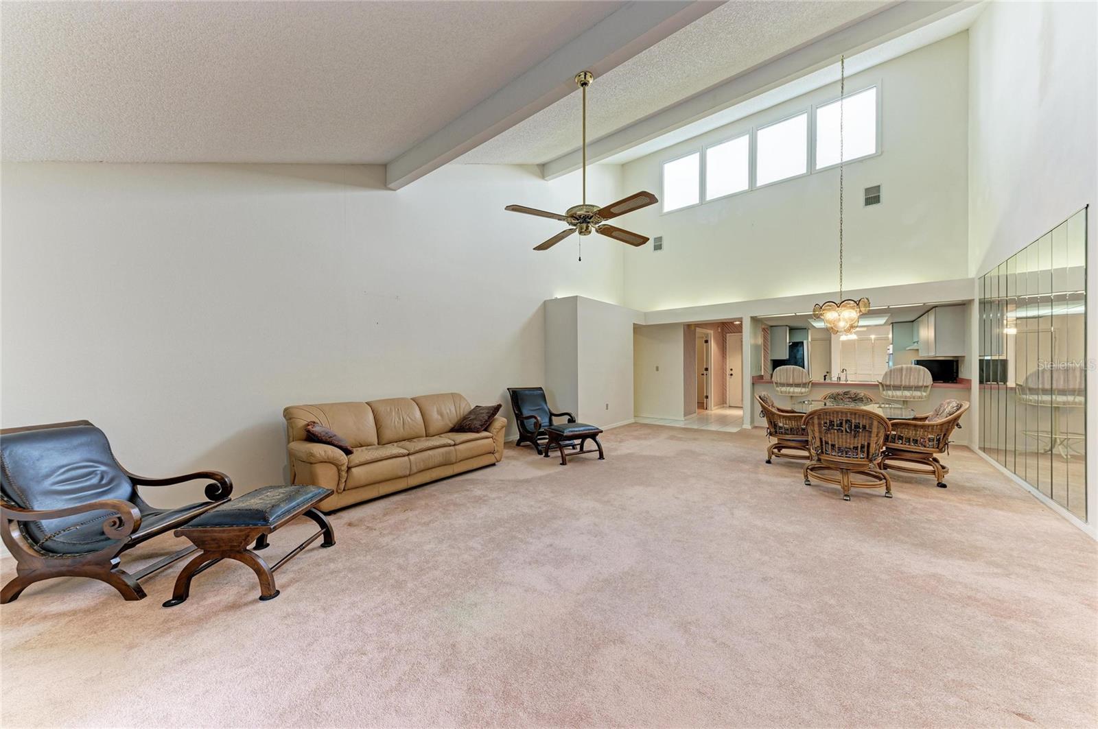 Listing Image #12