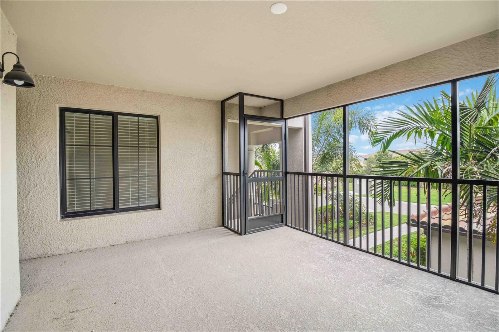 Listing Image #3