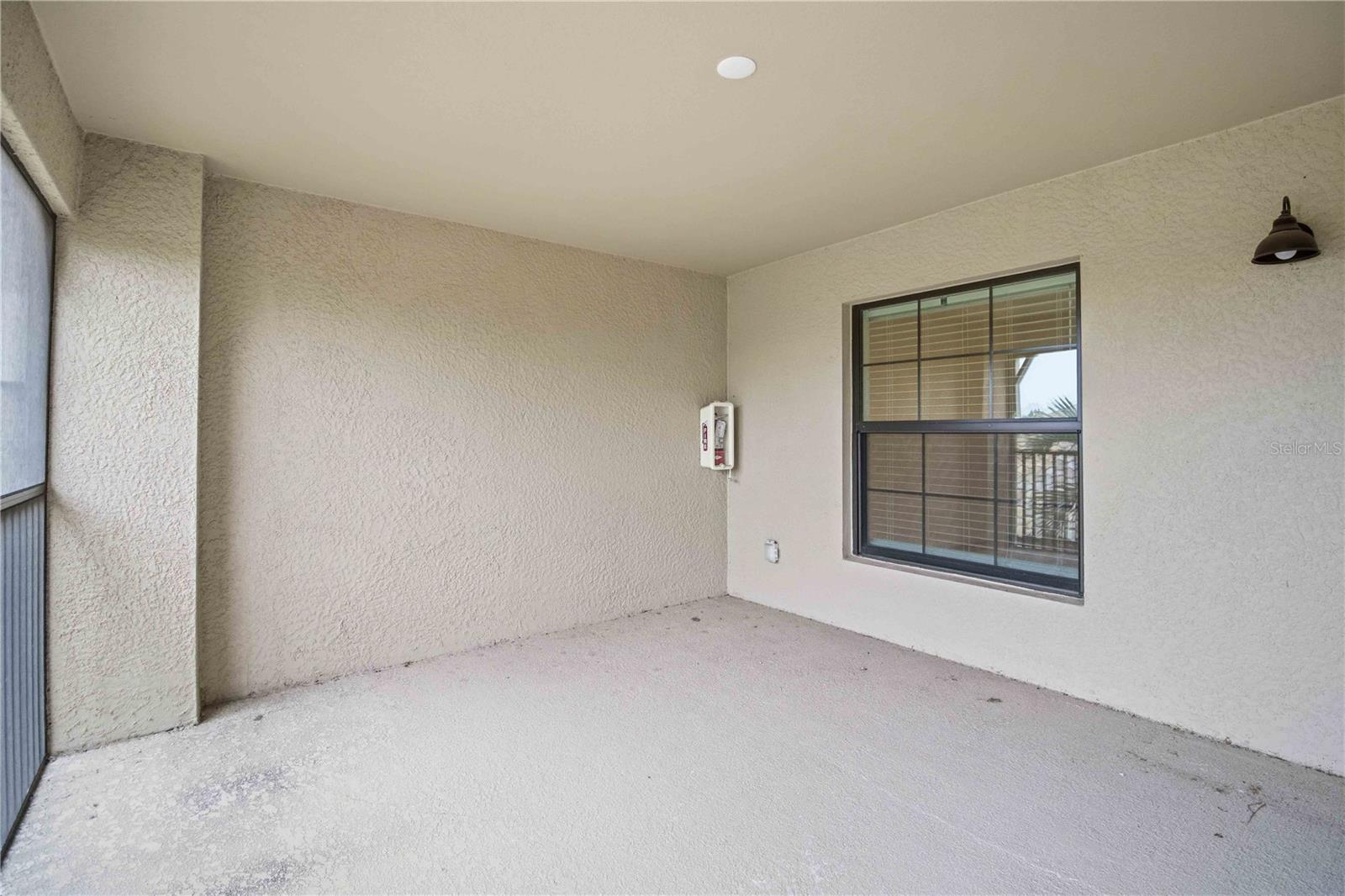 Listing Image #5