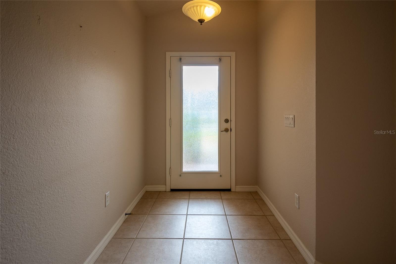 Listing Image #7