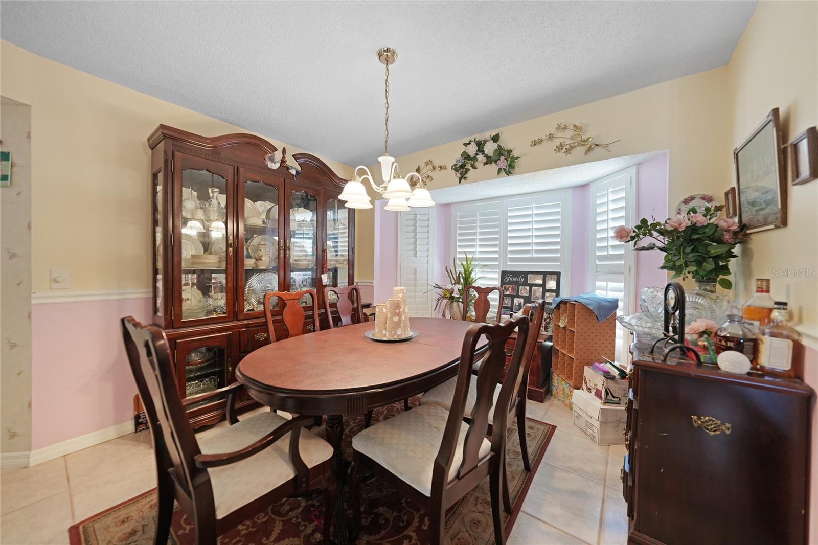 Listing Image #3