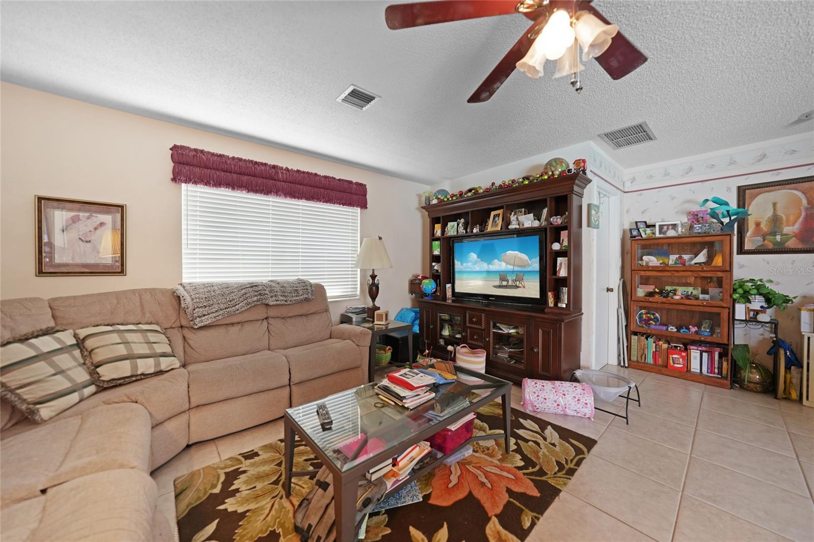 Listing Image #6
