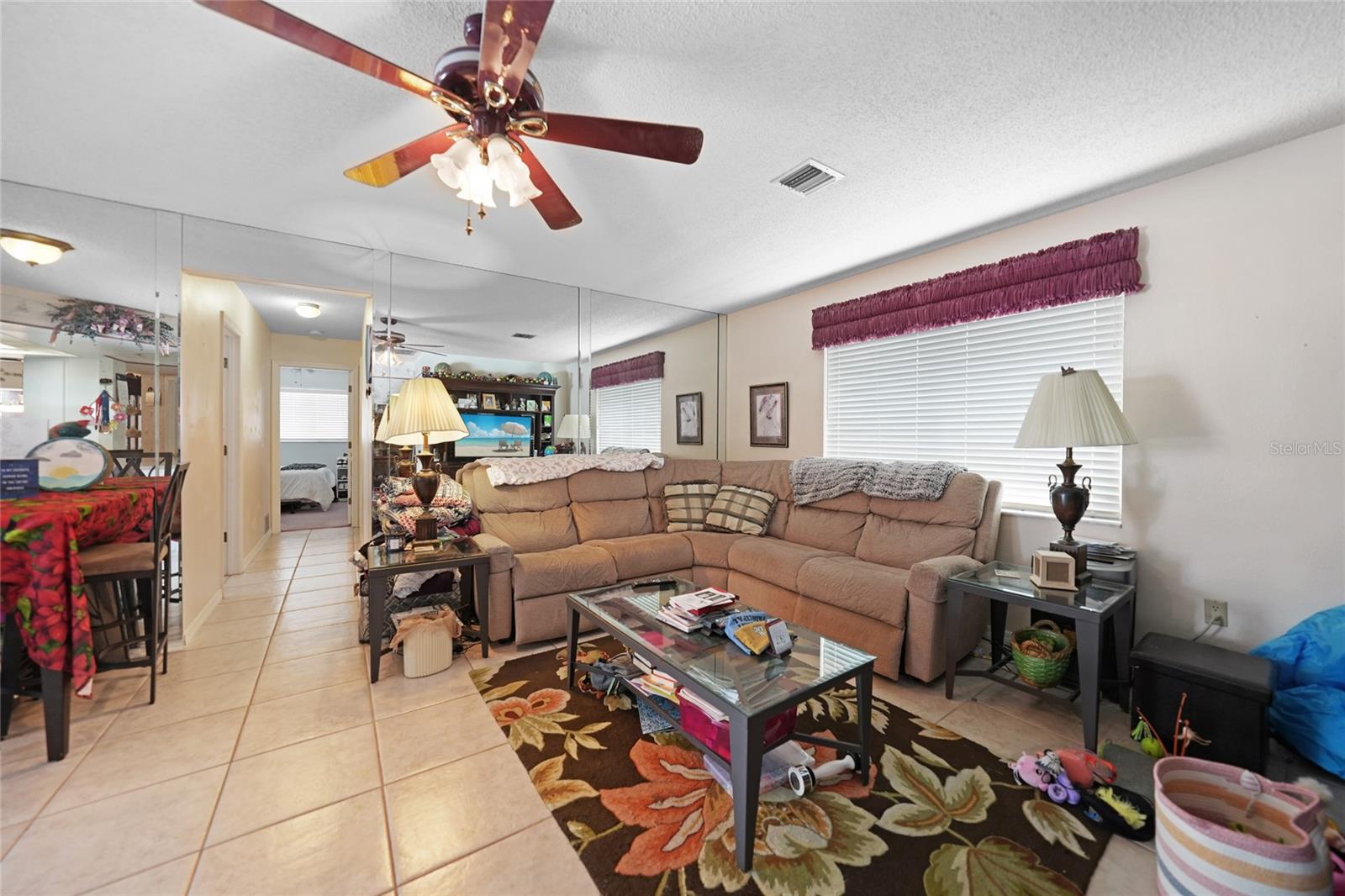 Listing Image #7