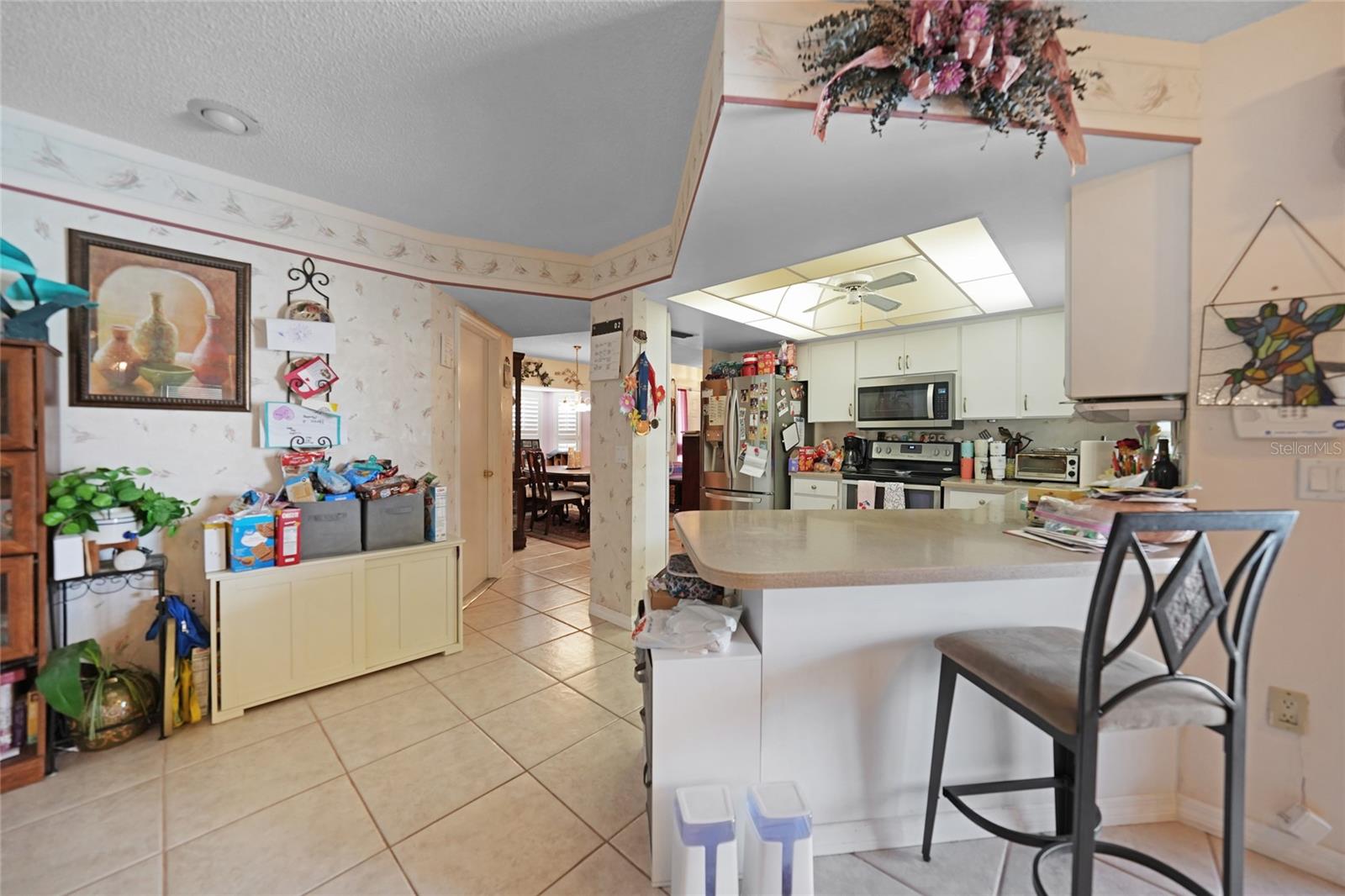 Listing Image #9