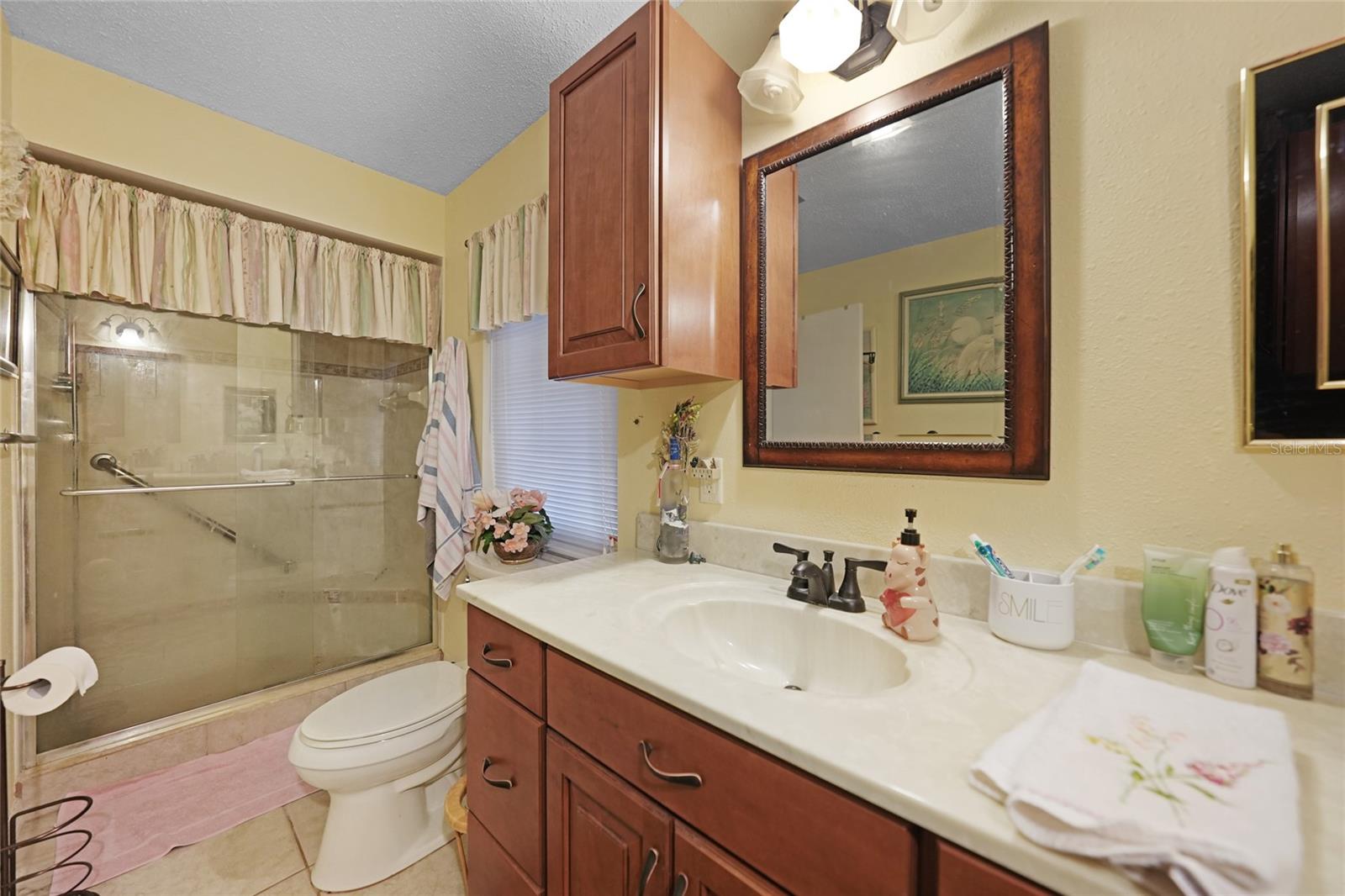 Listing Image #18
