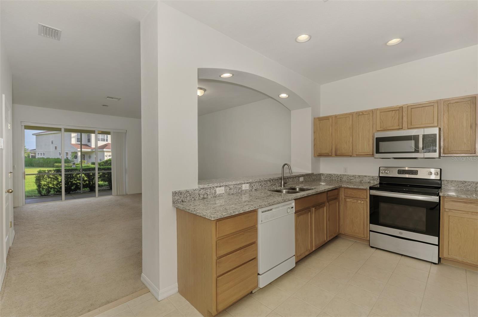 Listing Image #8