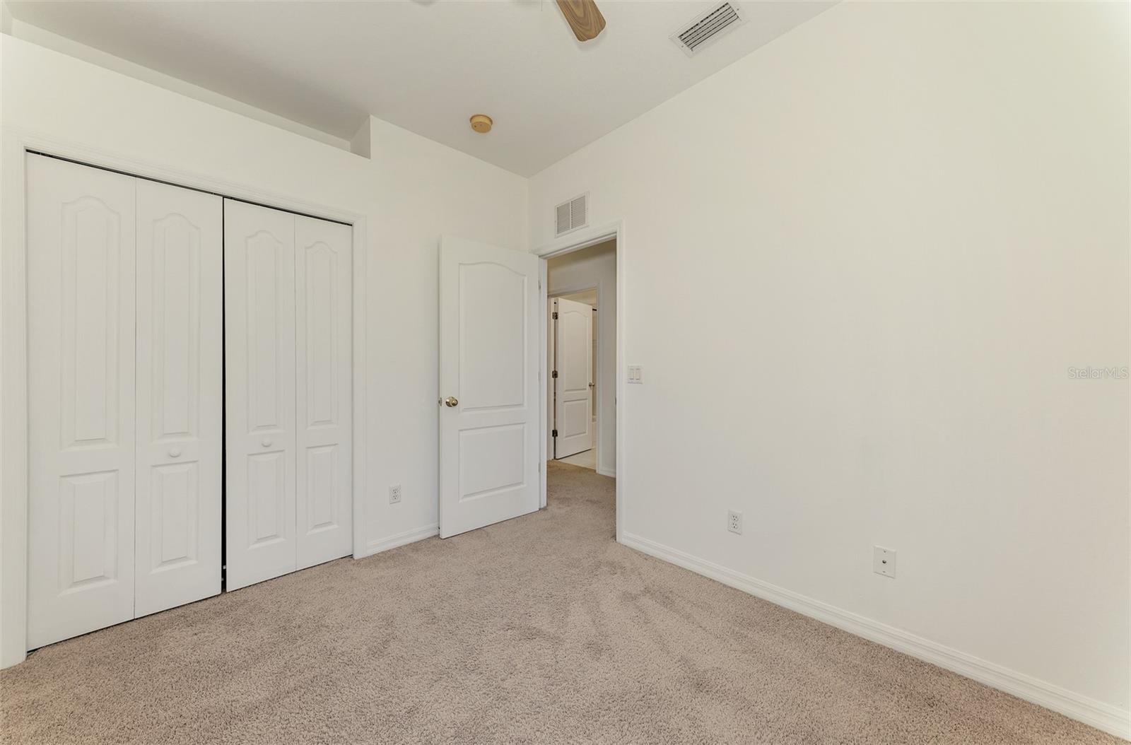 Listing Image #44