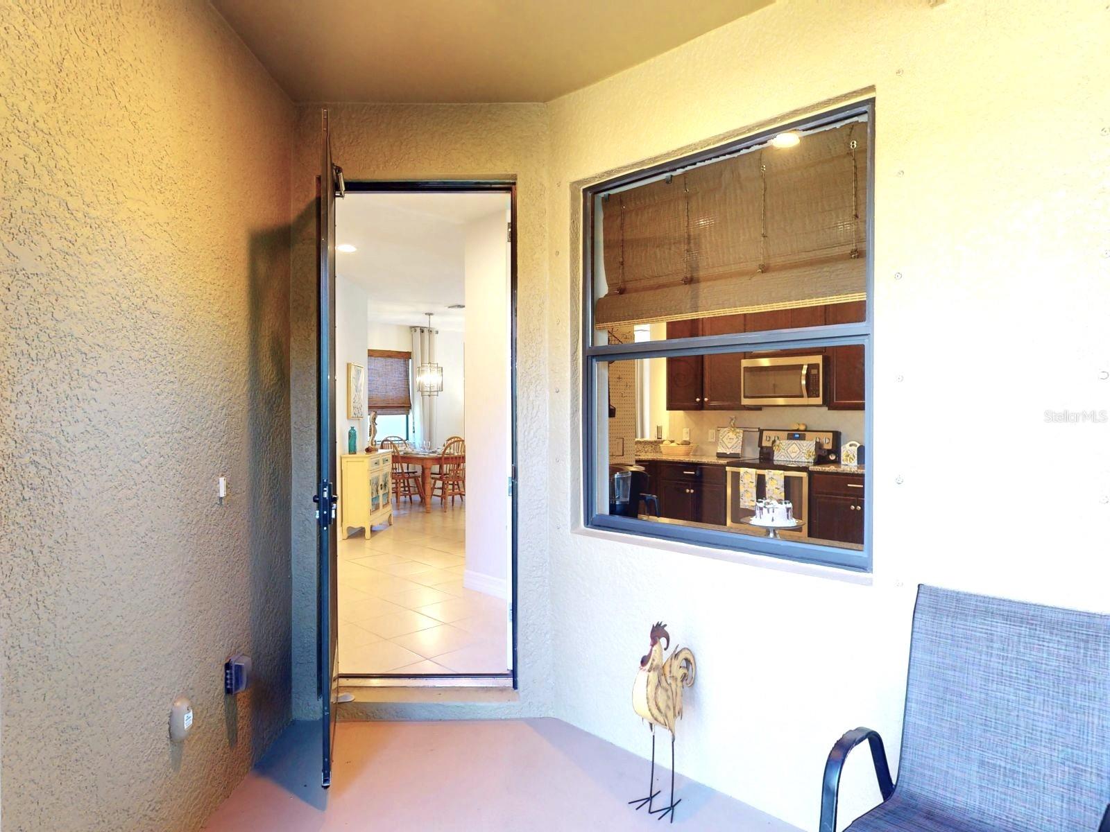 Listing Image #12