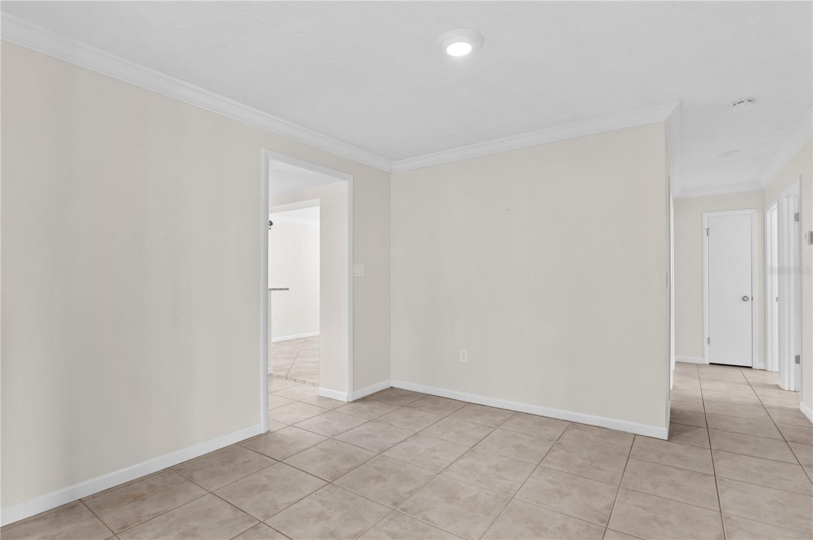 Listing Image #24
