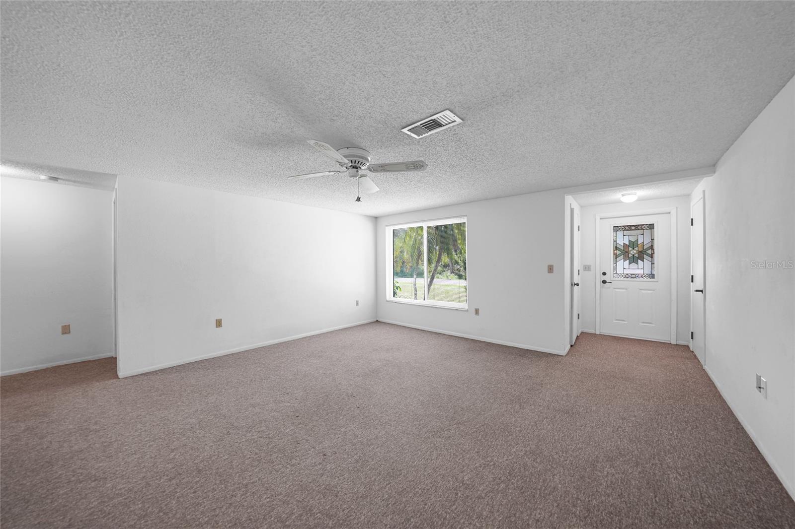Listing Image #5