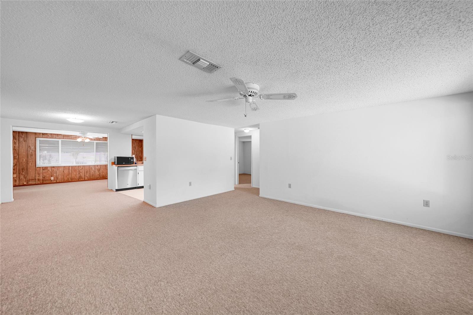 Listing Image #7