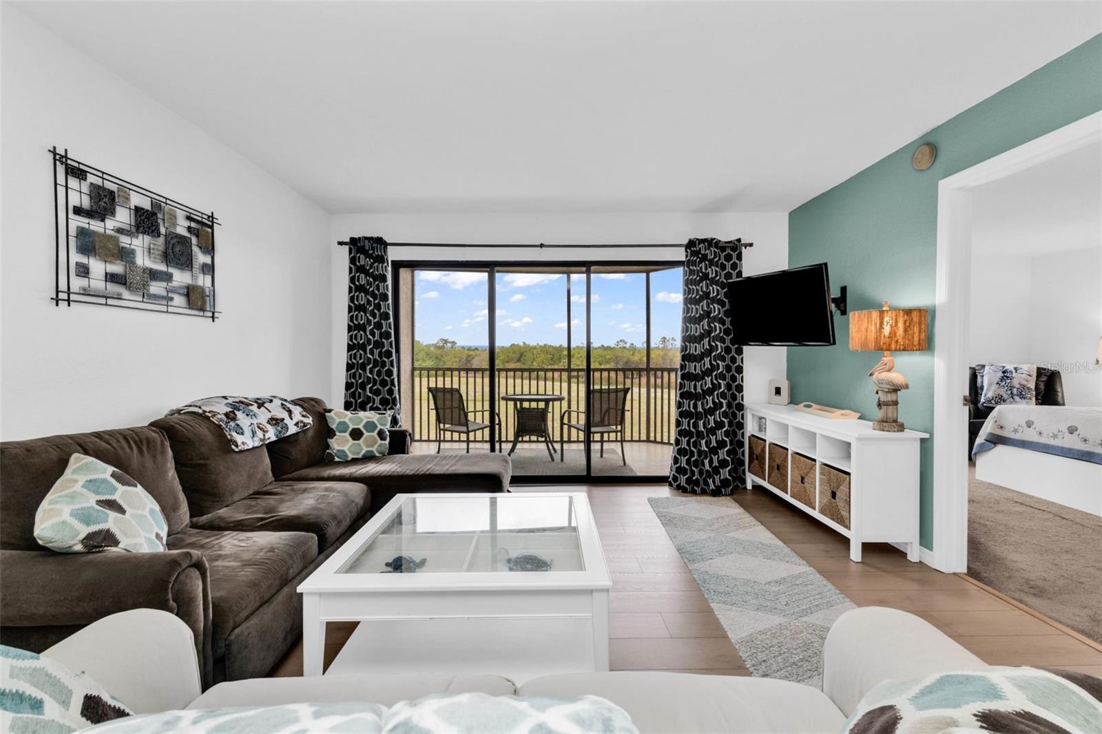 Listing Image #6