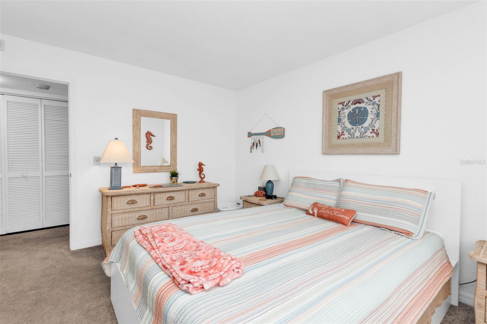 Listing Image #13