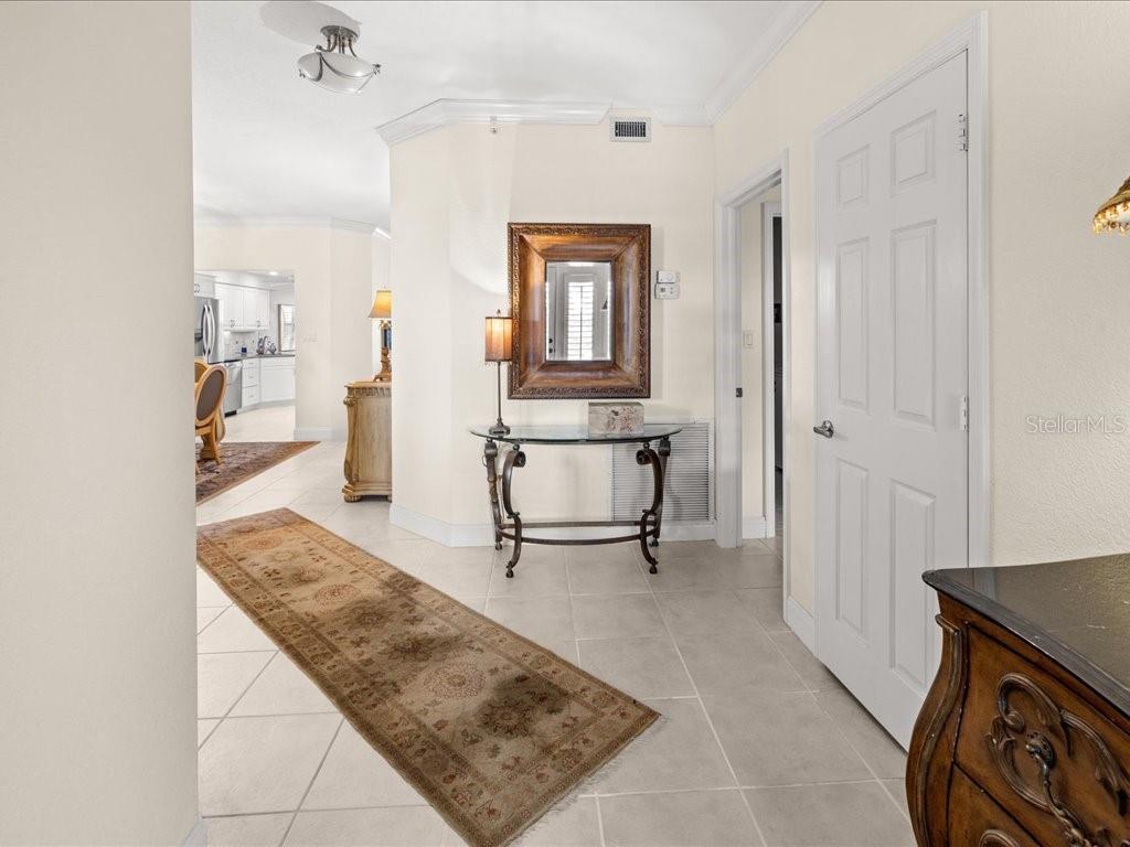 Listing Image #3