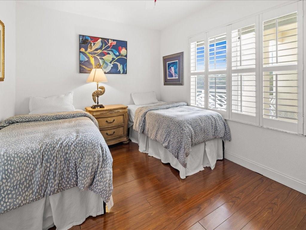 Listing Image #29