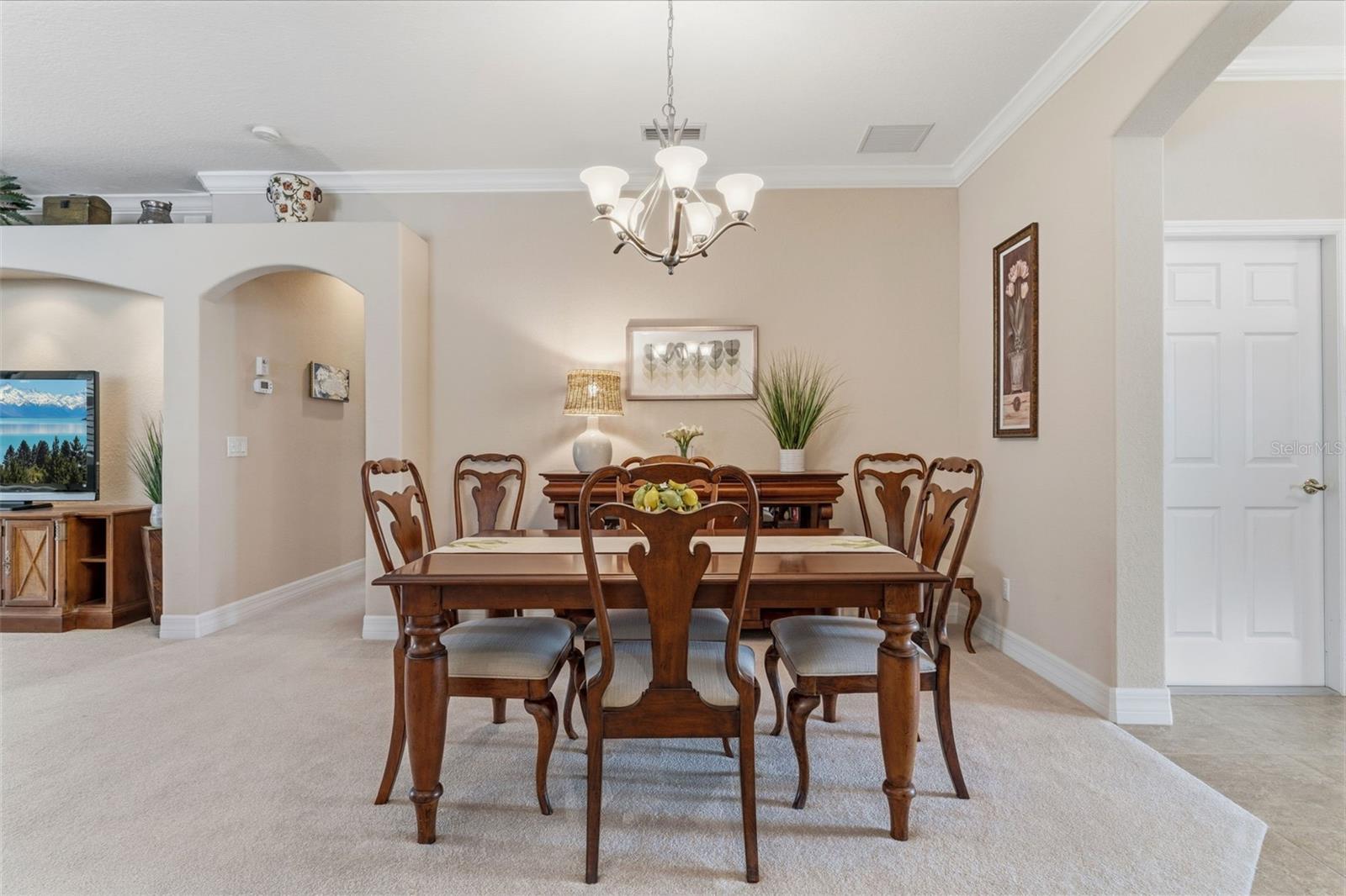Listing Image #15