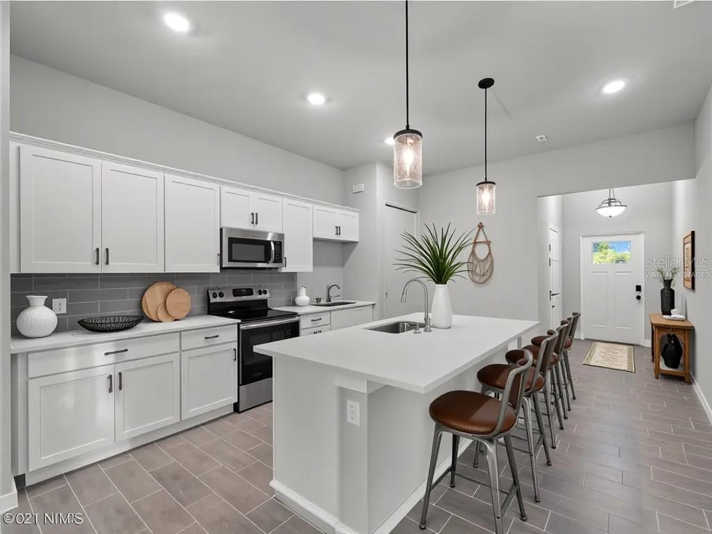 Listing Image #3