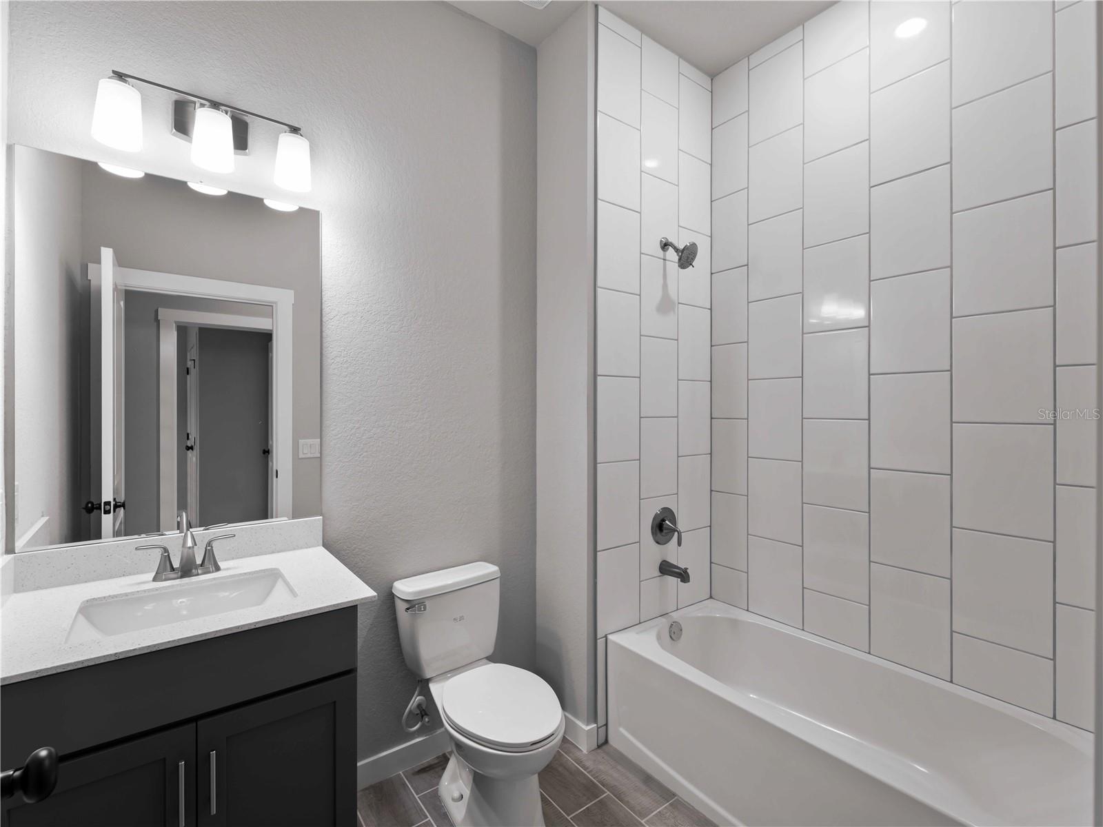 Listing Image #29