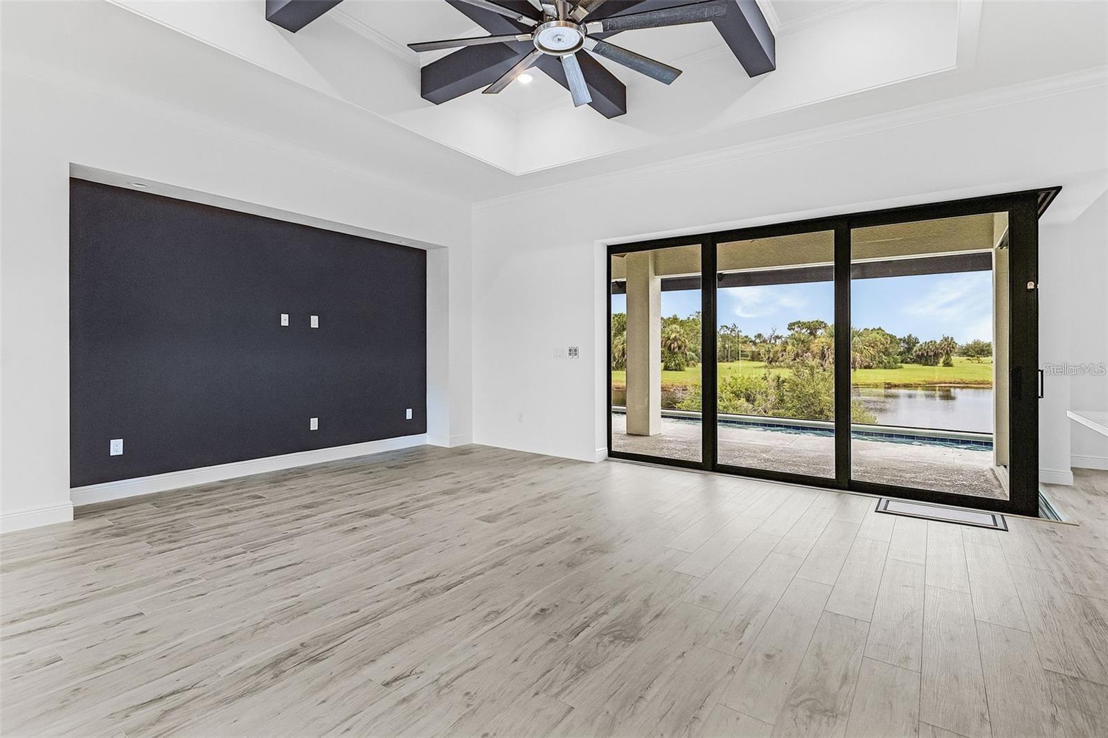 Listing Image #5