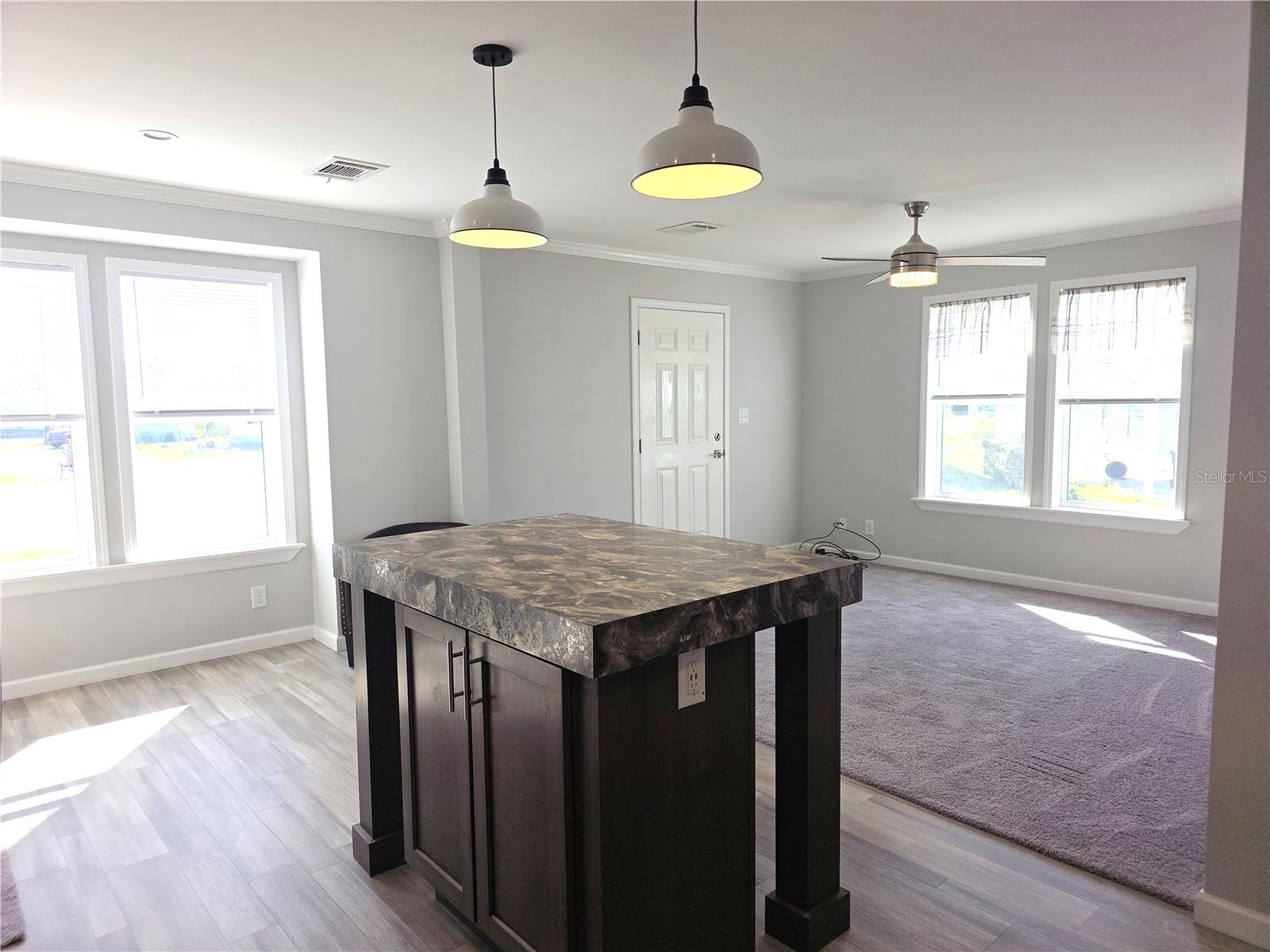 Listing Image #5