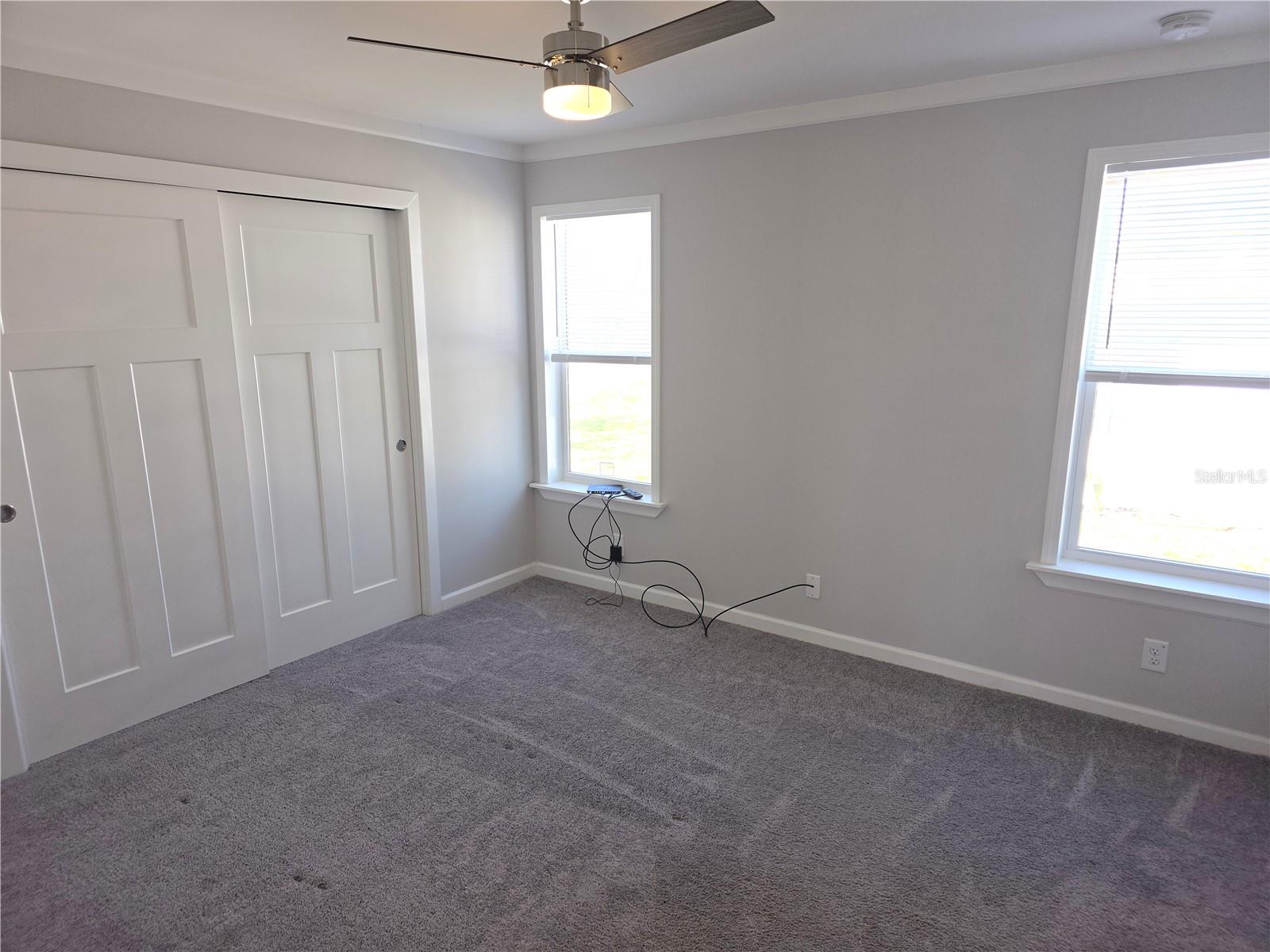 Listing Image #9