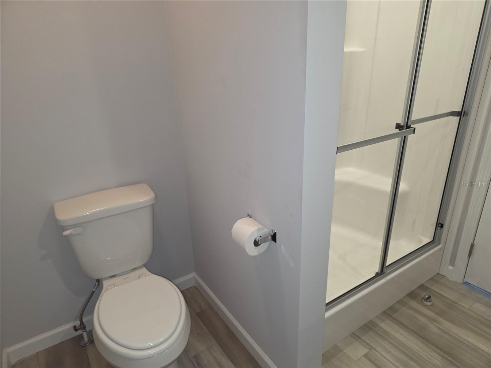 Listing Image #12