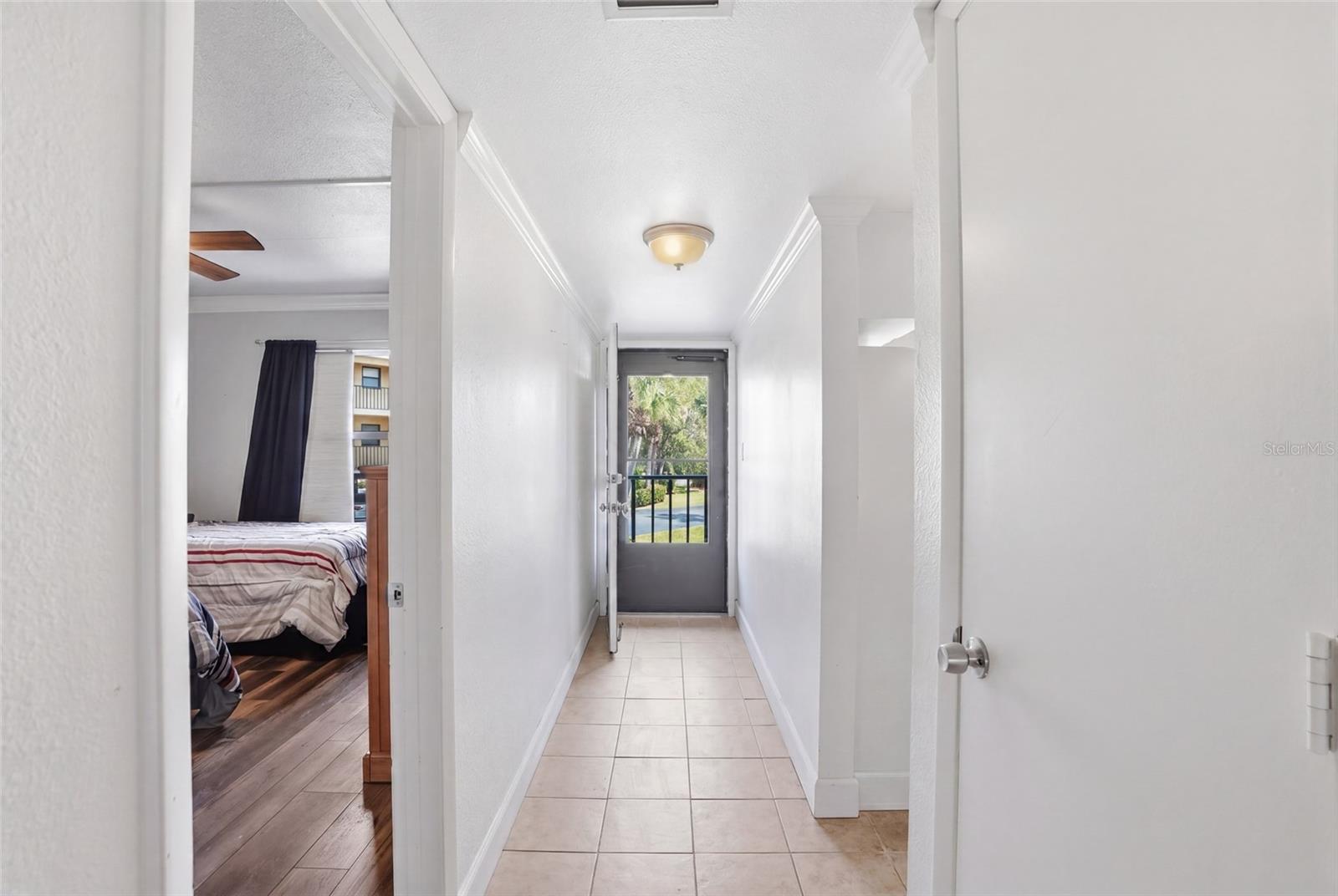 Listing Image #4
