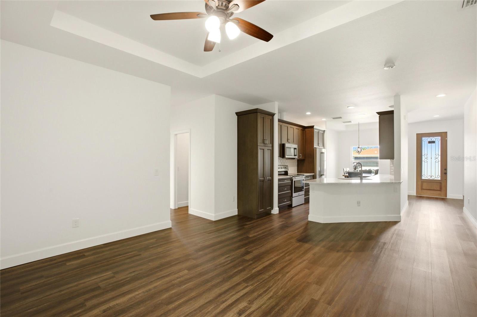 Listing Image #2