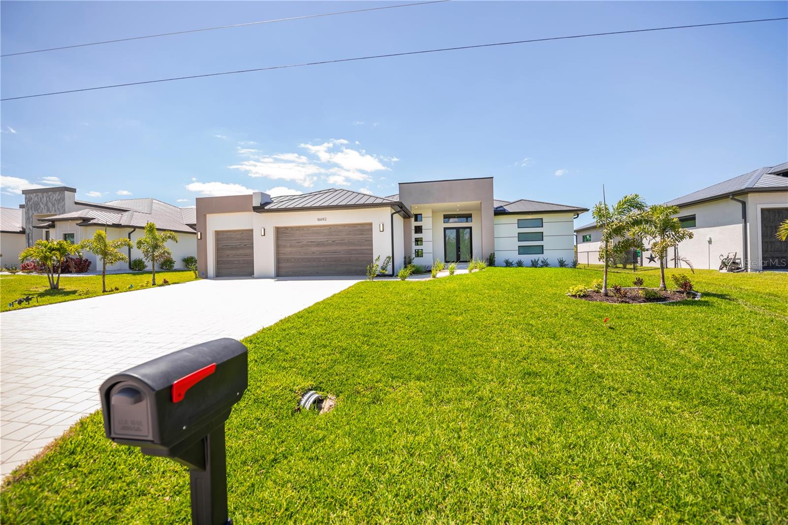 Listing Image #5