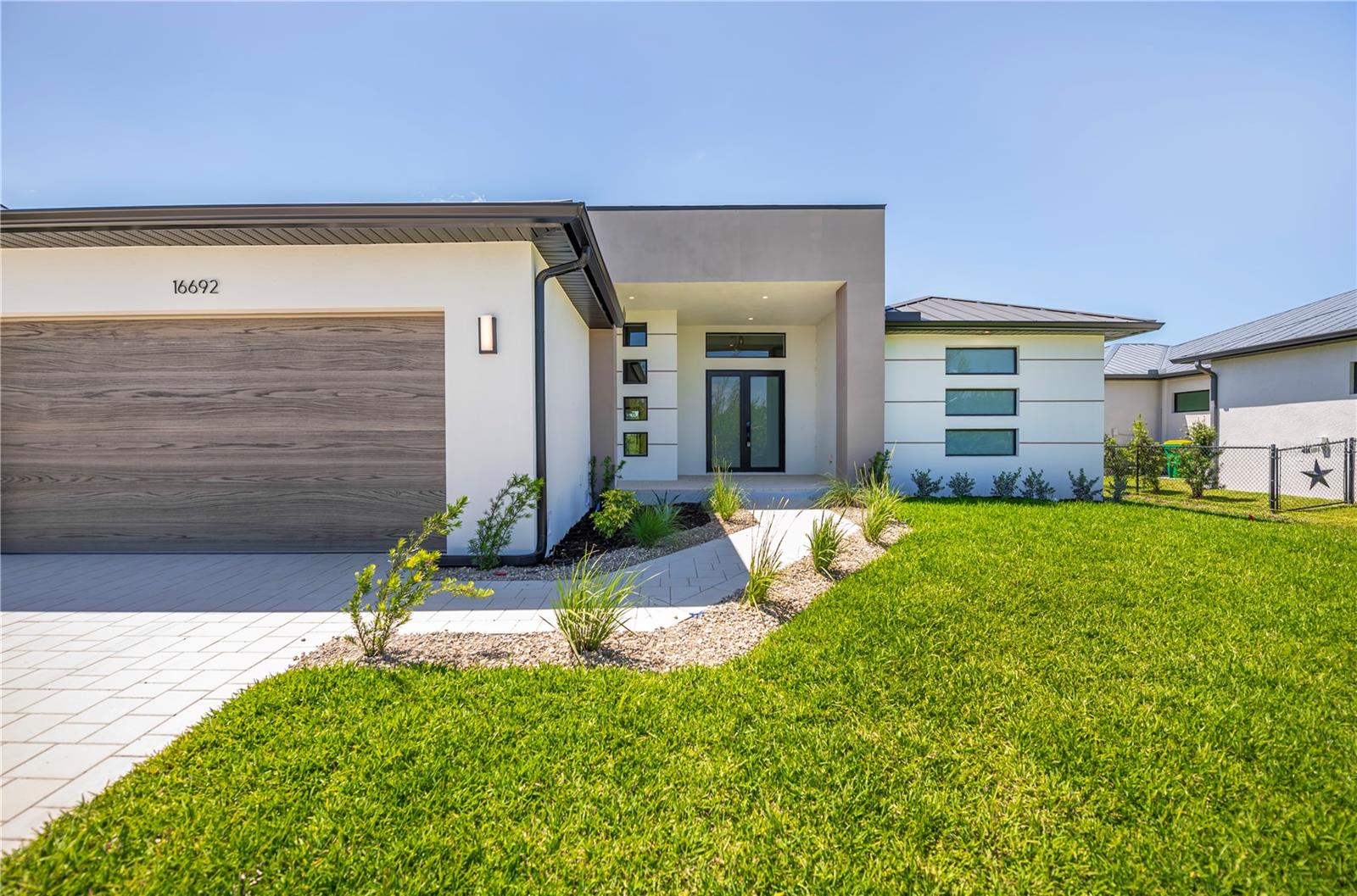 Listing Image #6