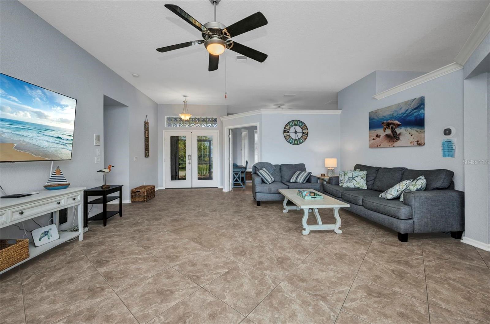 Listing Image #13