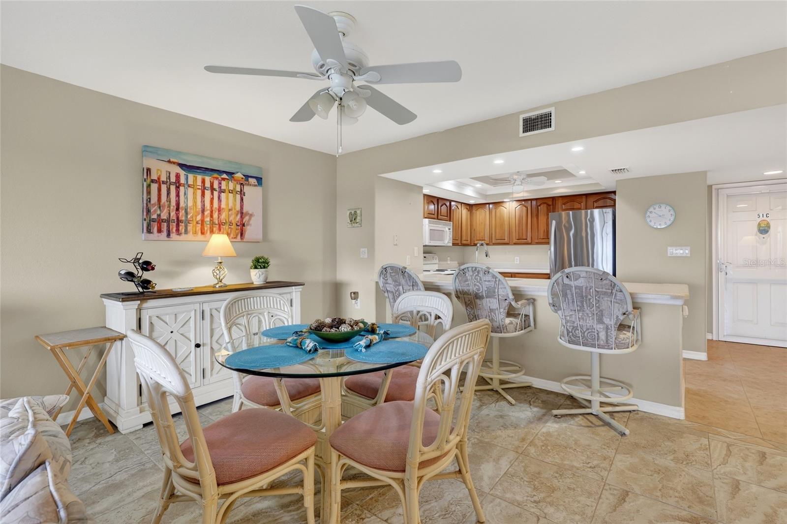 Listing Image #12