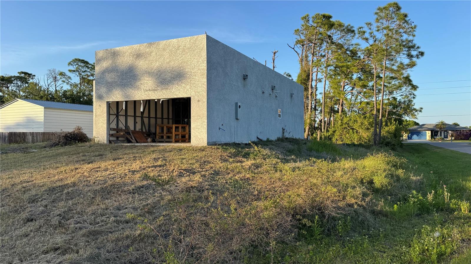 Listing Image #2