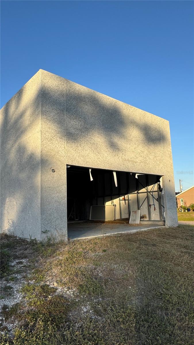 Listing Image #4