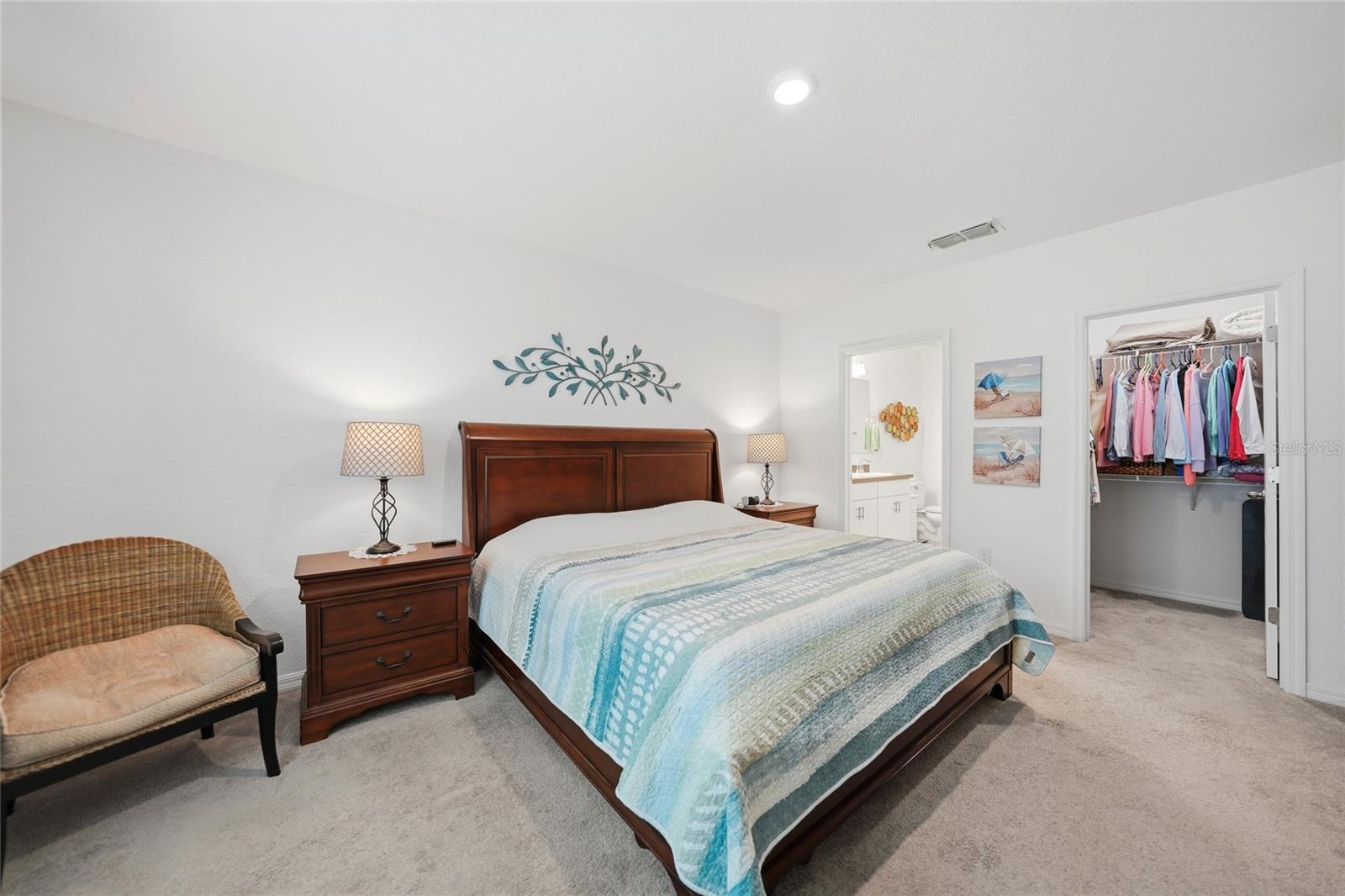 Listing Image #12